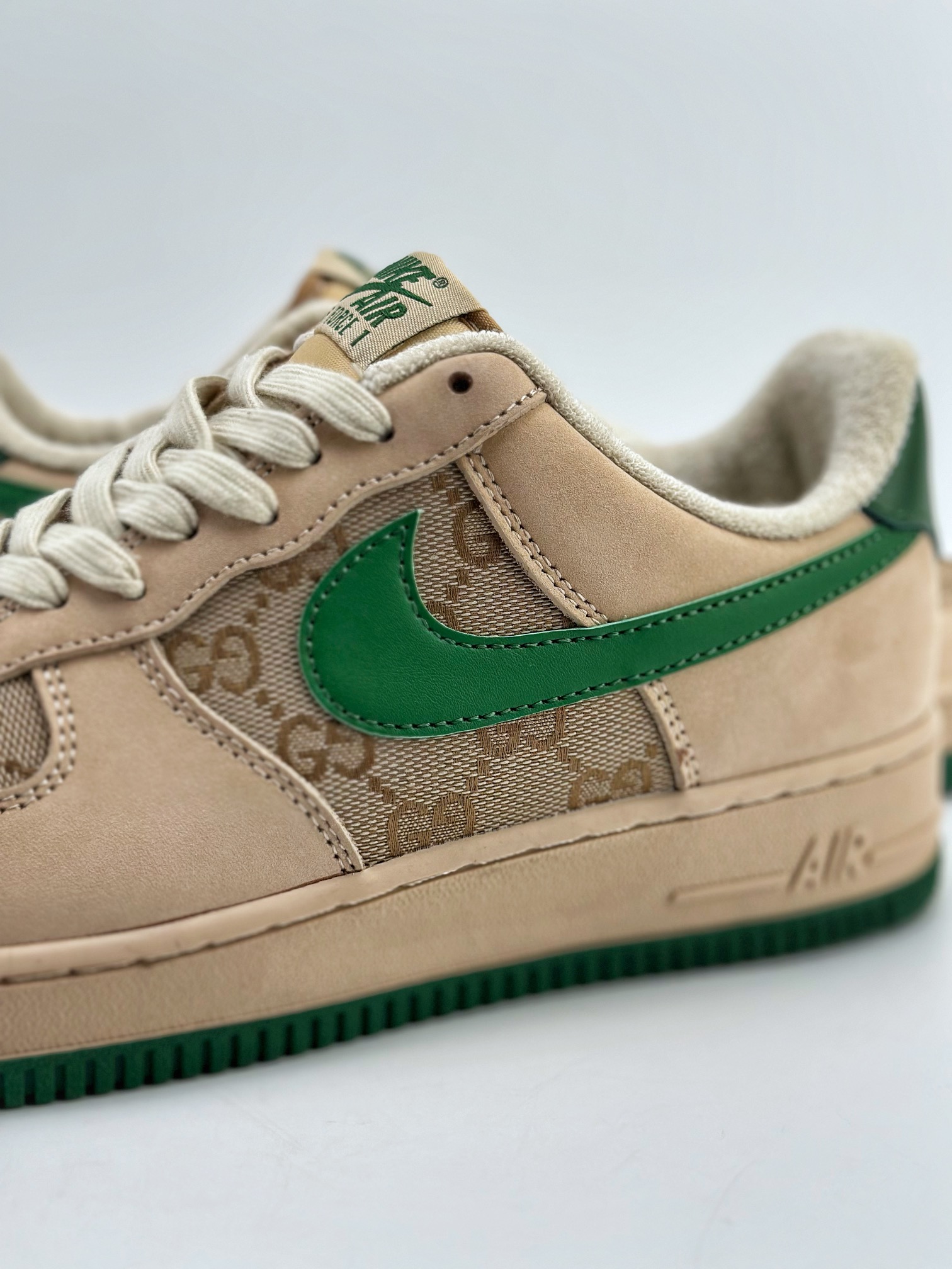 Nike Air Force 1 Low 07 x GUCCI Customized Dirty Shoes