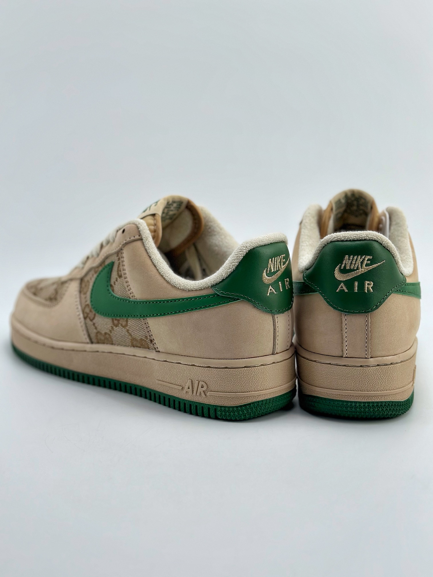 Nike Air Force 1 Low 07 x GUCCI Customized Dirty Shoes