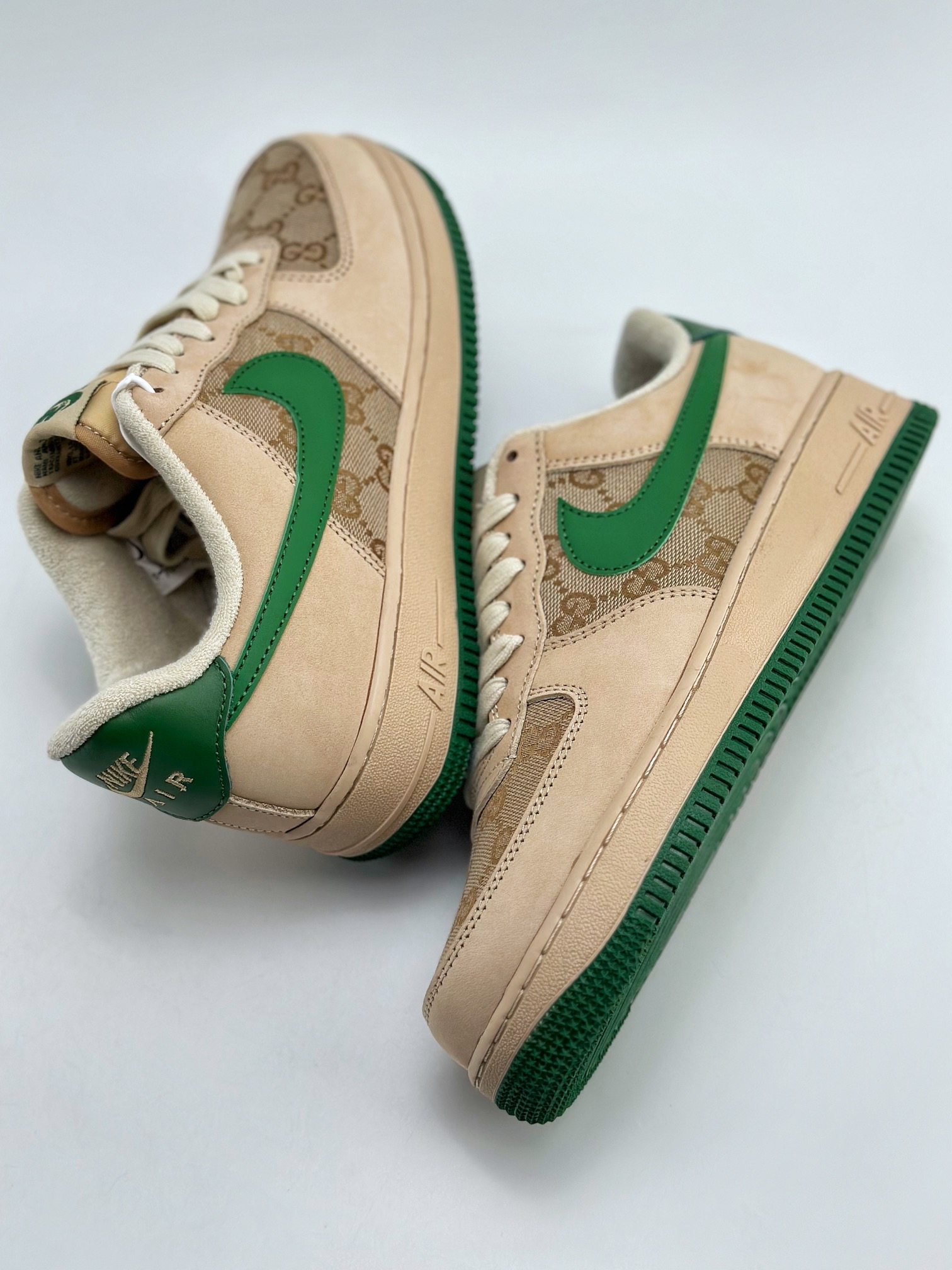 Nike Air Force 1 Low 07 x GUCCI Customized Dirty Shoes