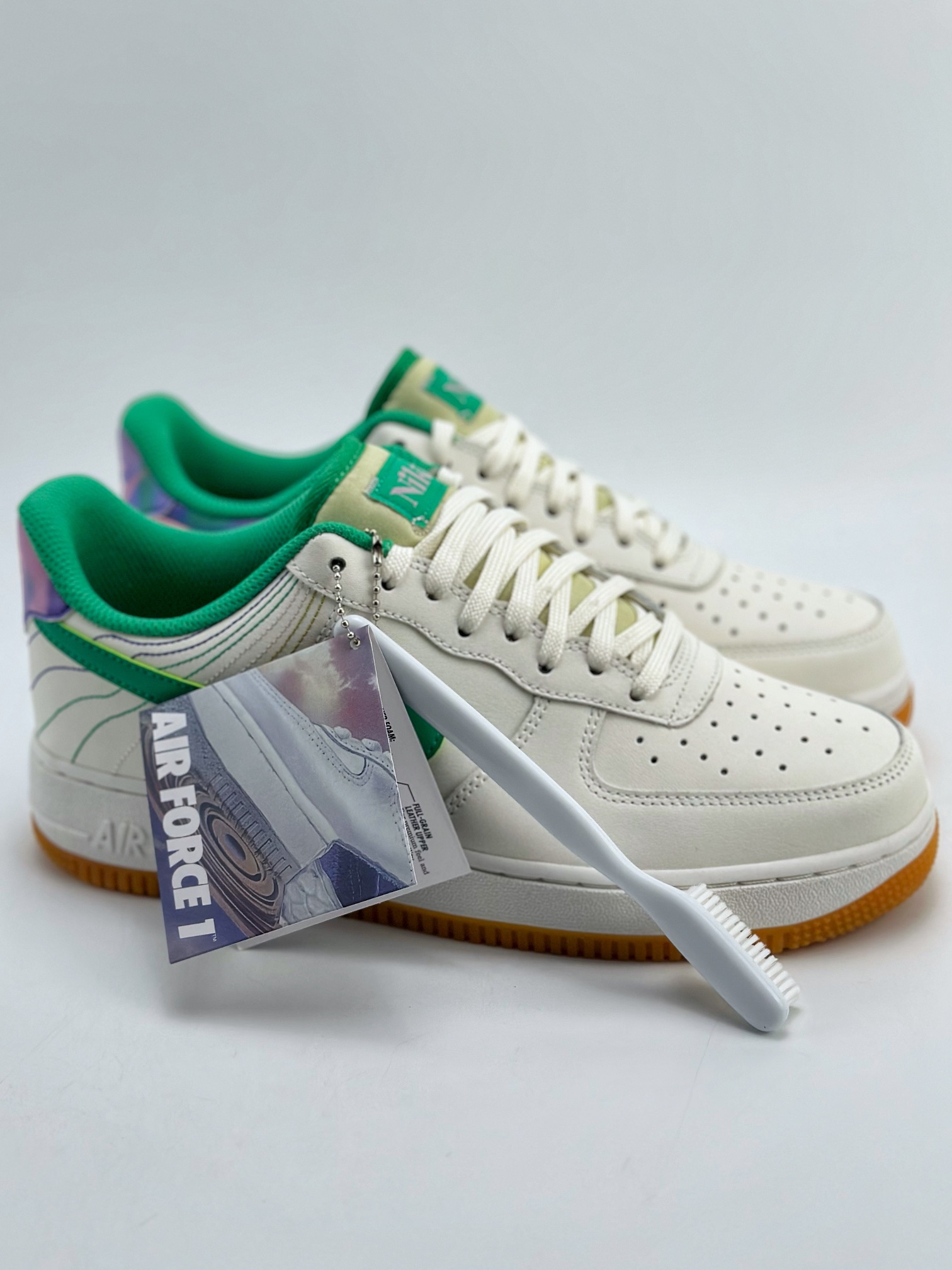 Nike Air Force 1 Low 07 White Green FJ7540-100