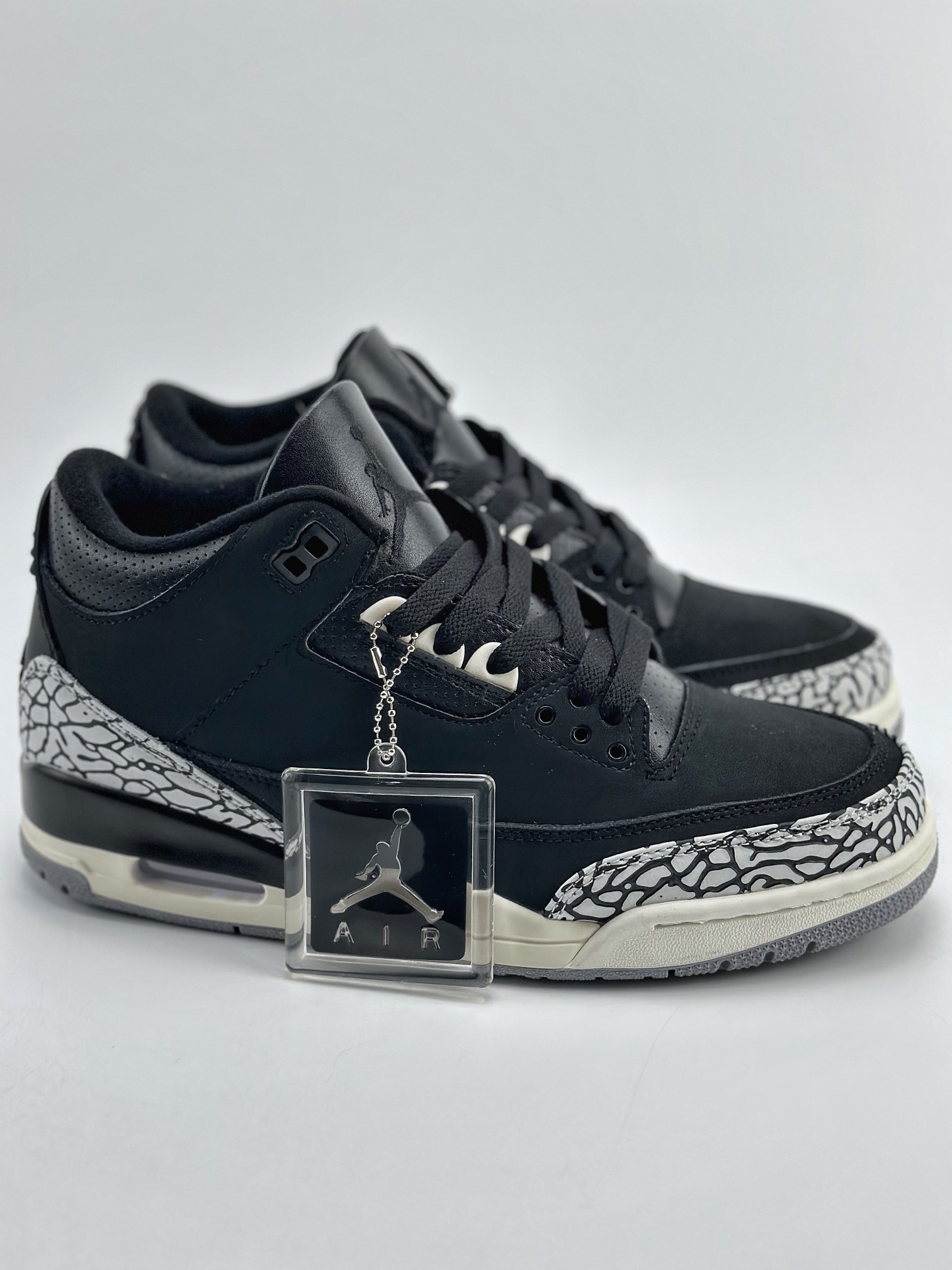 Air Jordan 3 Retro ”Off Noir” Suede Black CK9246-001