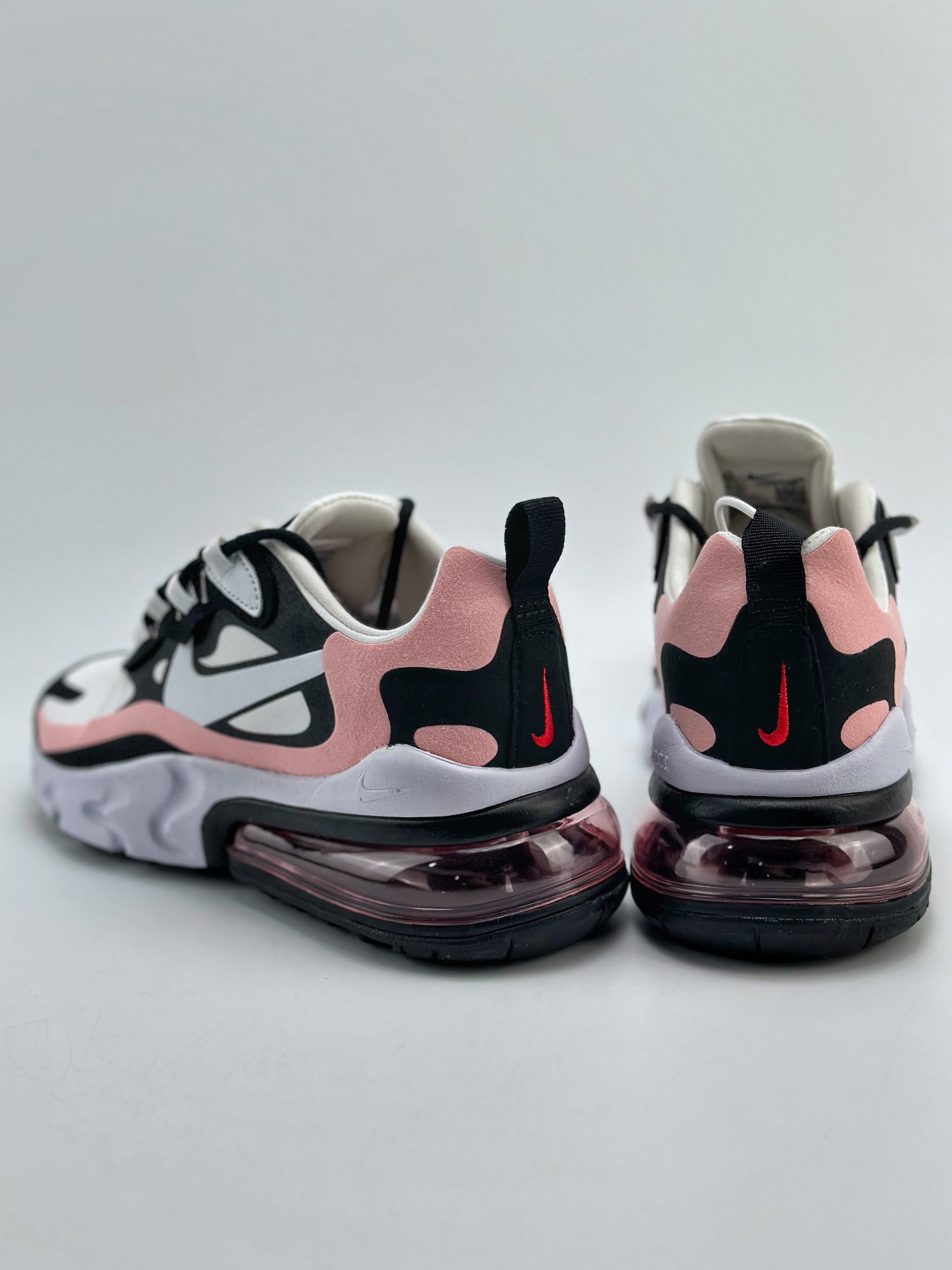 170 Air Max 270 REACT 白黑粉 AT6174-005