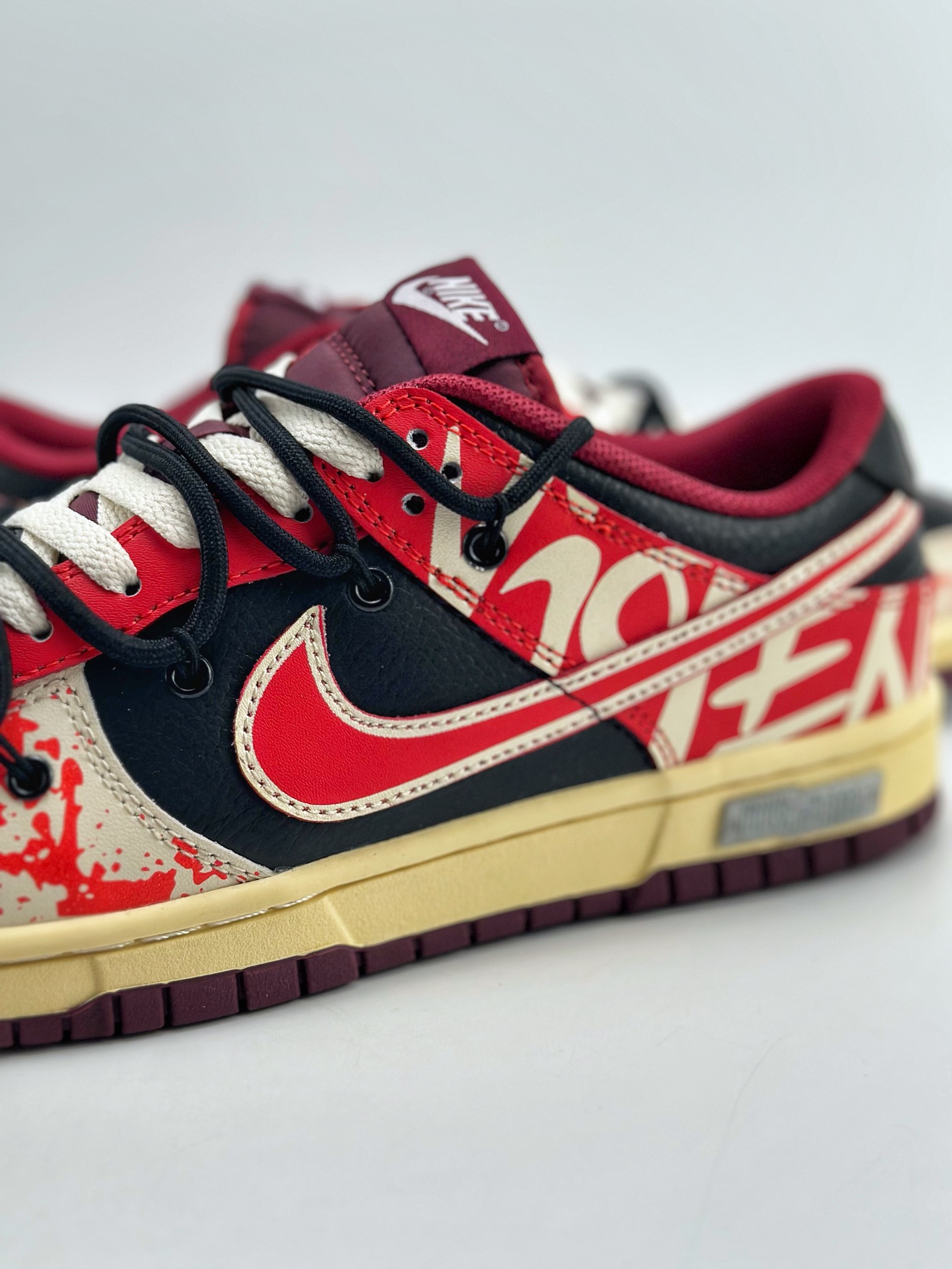 NIKE SB Dunk Low WUYA Violent Aesthetics Black and Red DJ6188-600