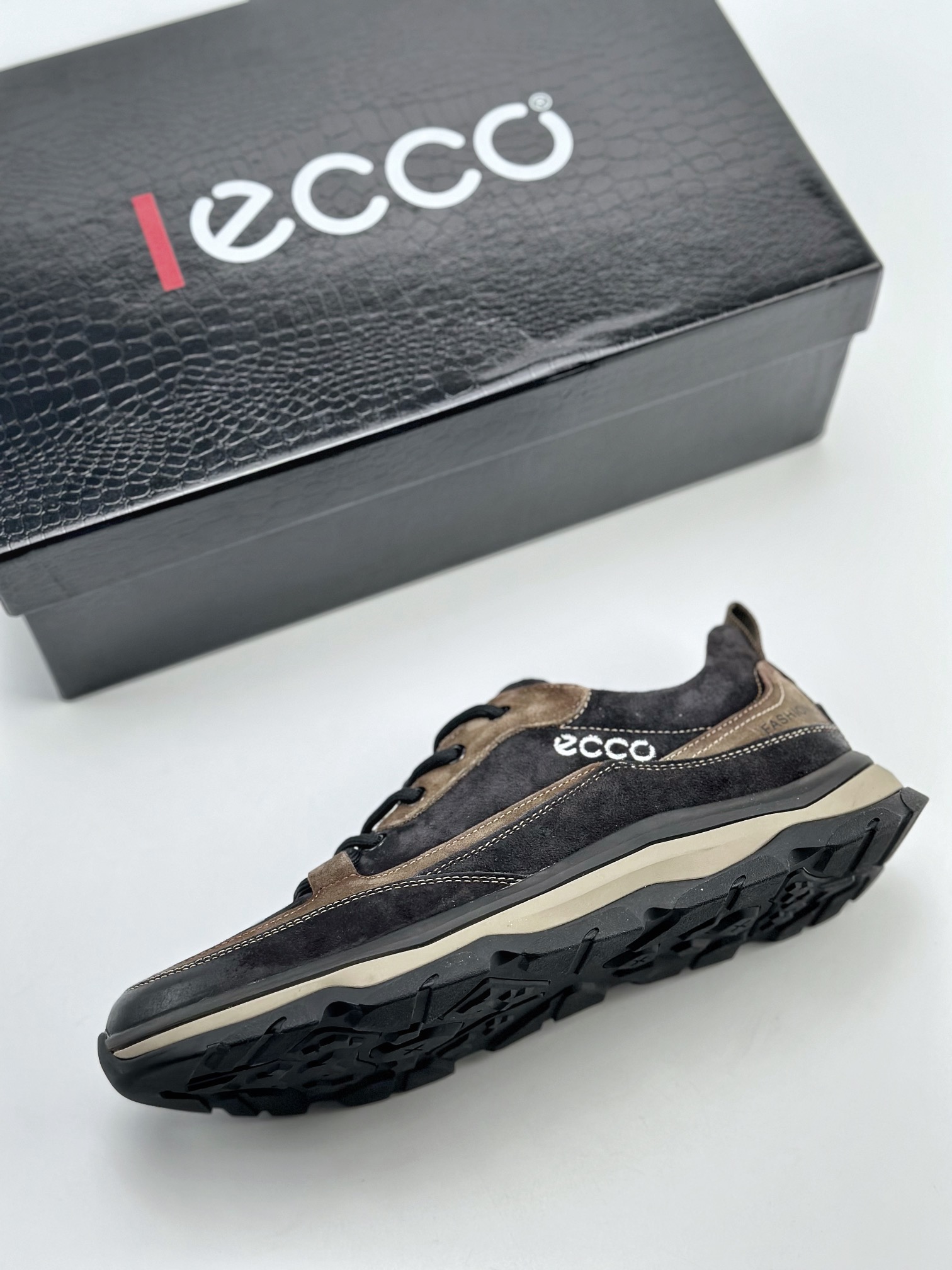 280 ECCO/爱步 运动跑鞋/休闲鞋 品质 钢印Logo 独家官网订制