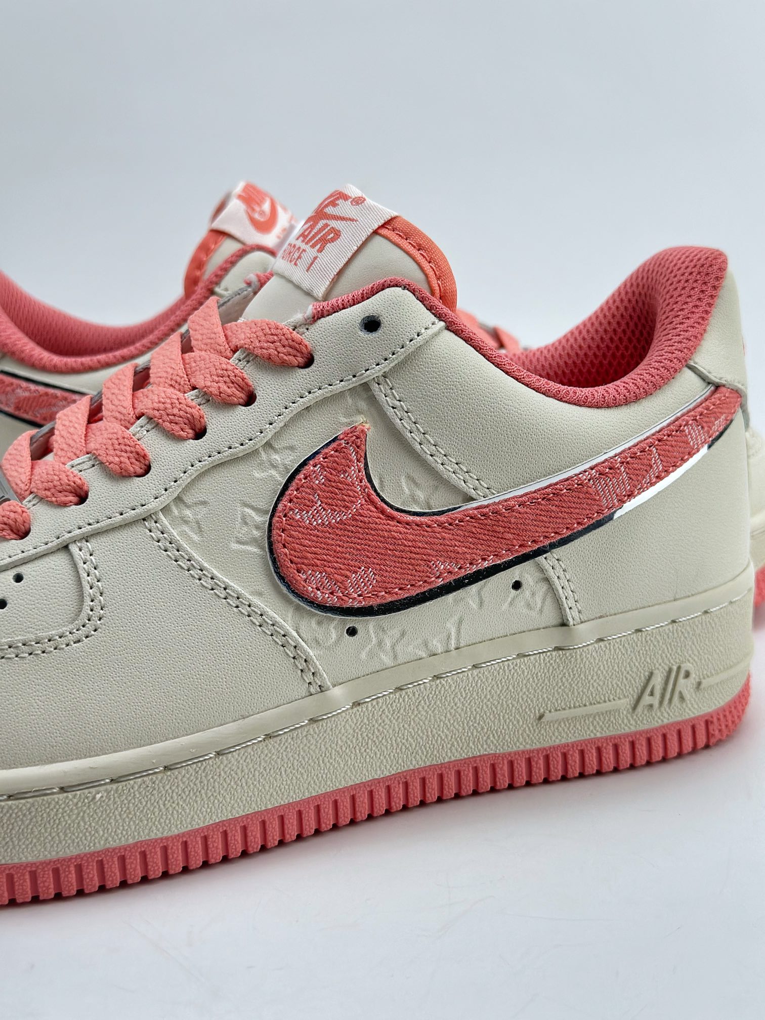 Nike Air Force 1 Low 07 x Louis Vuitton White and Pink LV Old Flower LV0506-088