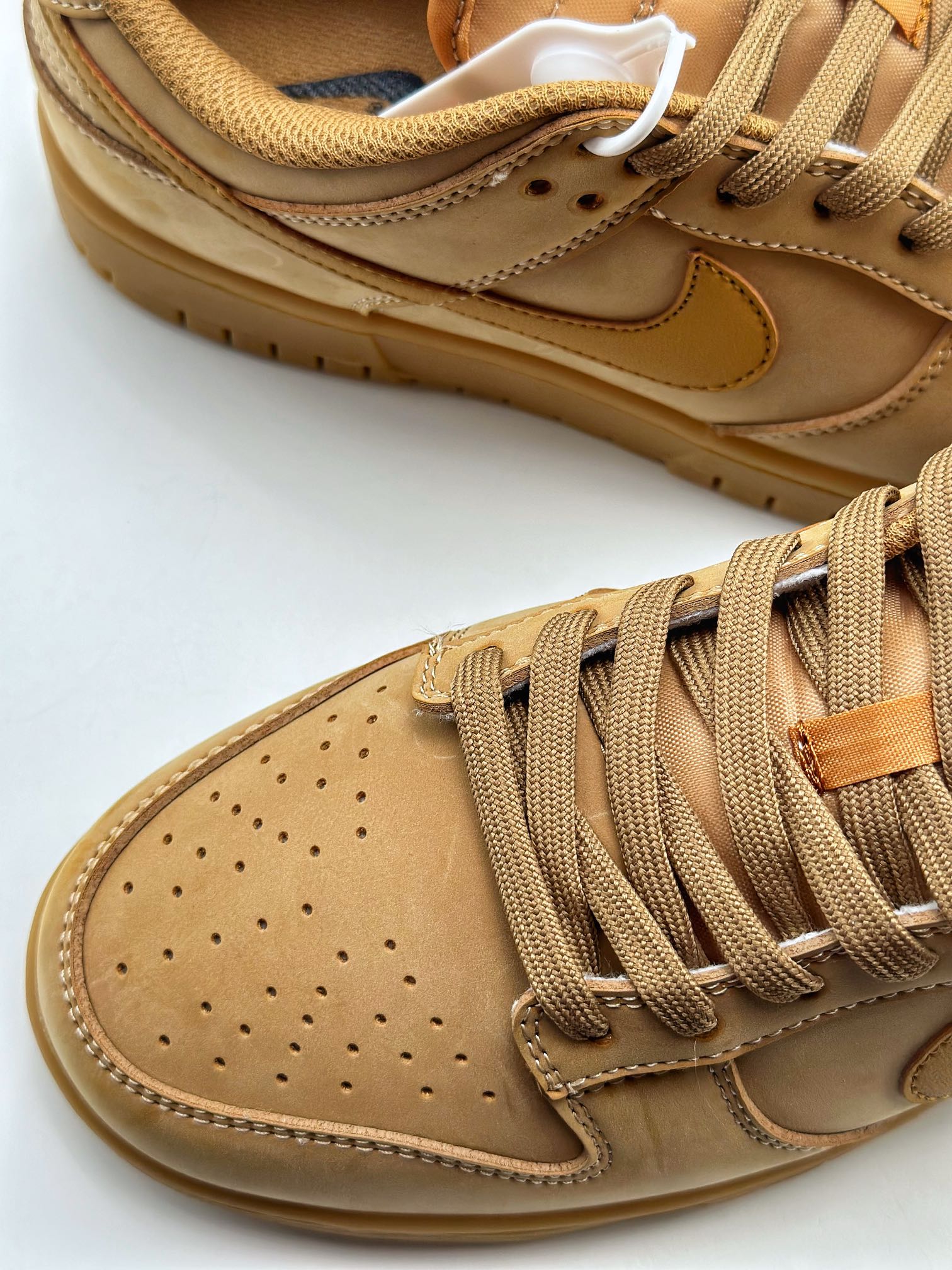 NIKE SB Dunk Low ”Flax” Tan AA4061-200