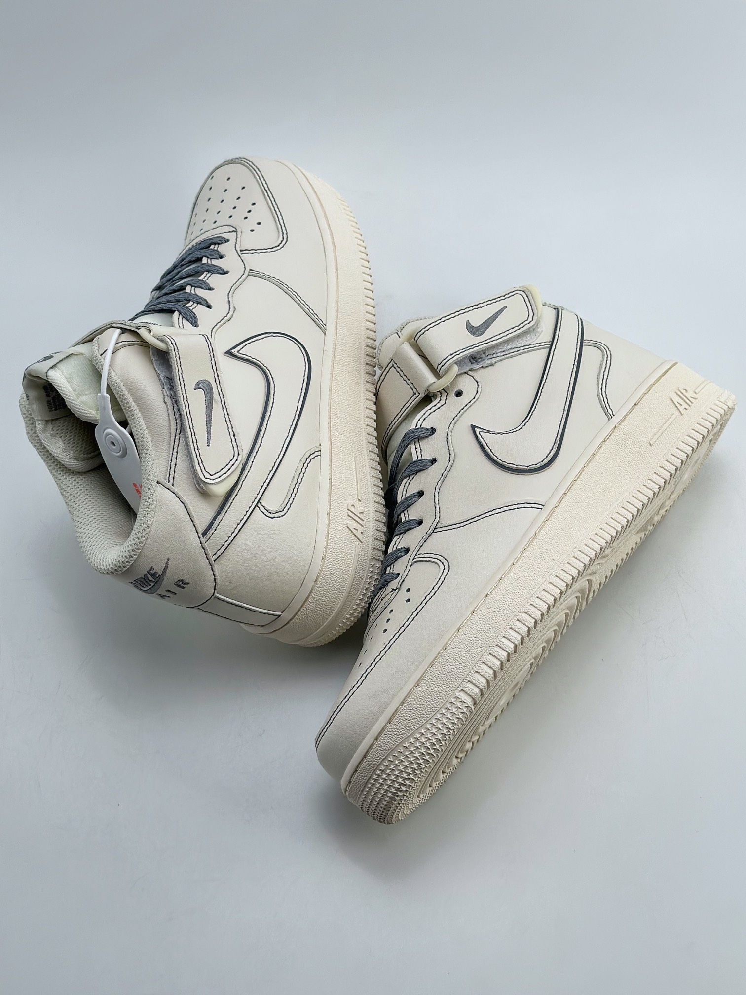 260 Nike Air Force 1 Mid 07 米白深灰3M反光 BY6899-691