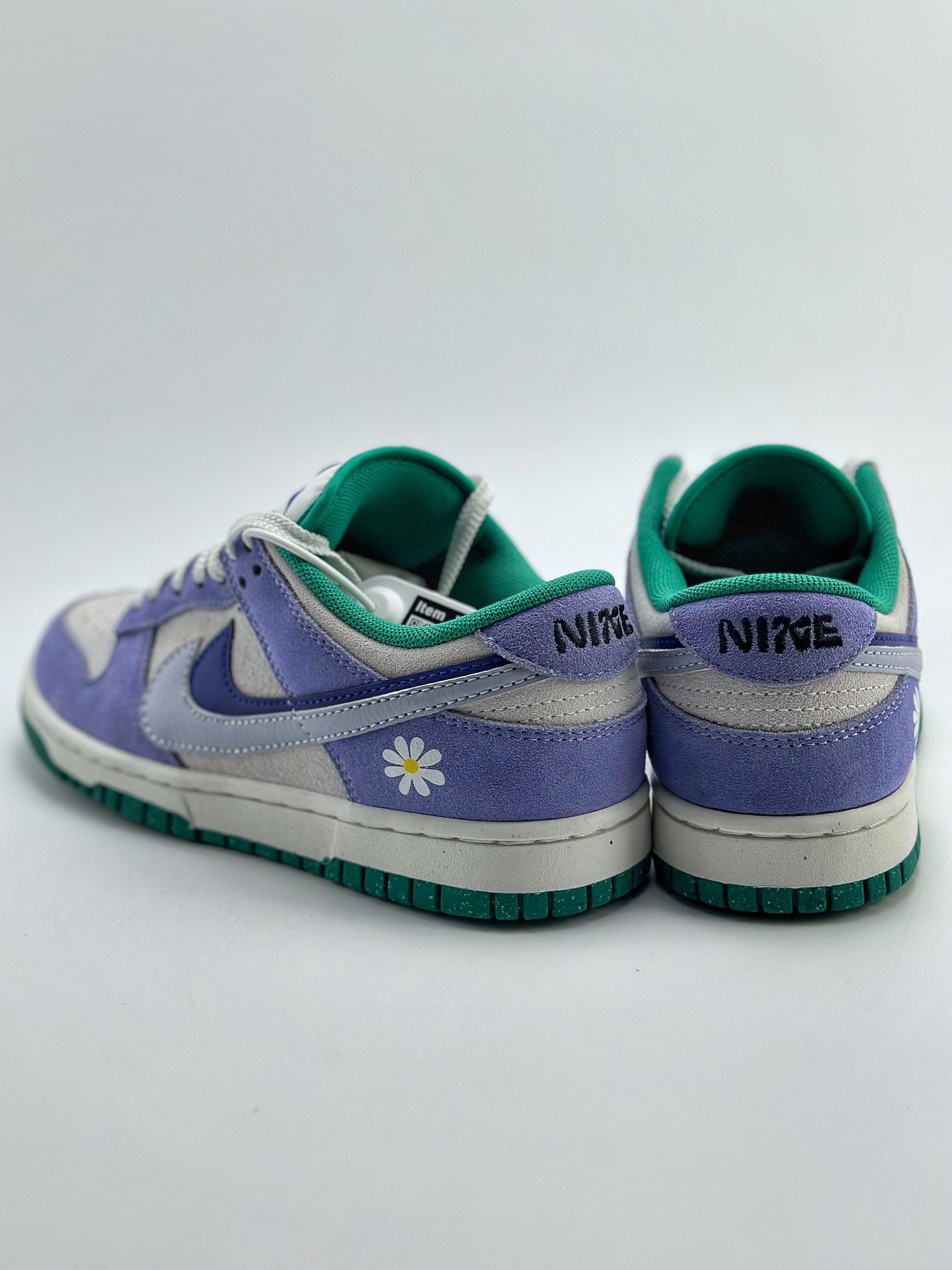 NIKE SB Dunk Low ”85” Double Hook Taro Purple Daisy DO9457-144