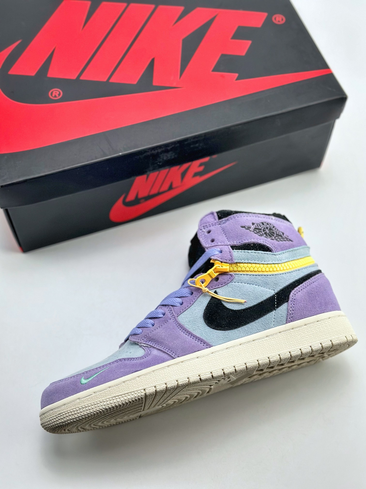 220 Air Jordan 1 Switch “Purple Pulse” 紫罗兰 拉链 CW6576-100