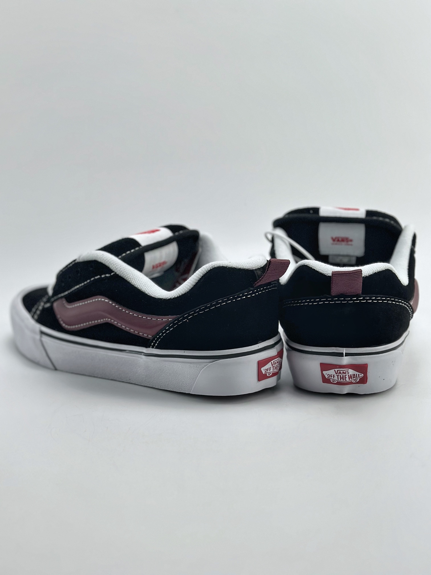 150 Vans Classics Knu Skool 面包鞋 黑棕红