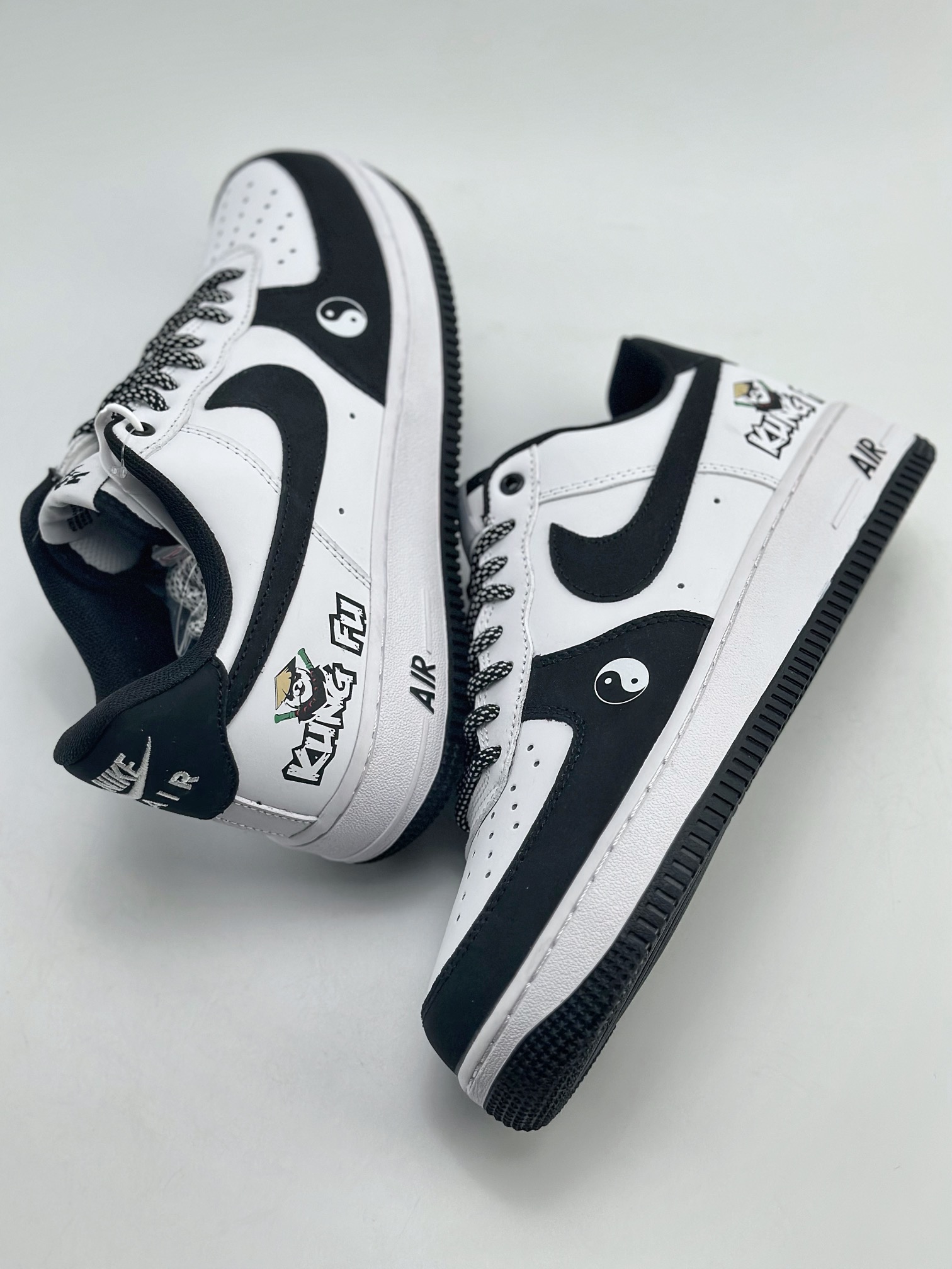 200 Nike Air Force 1 Low 07 ”Kung Fu Panda”黑白功夫熊猫 BS9055-701