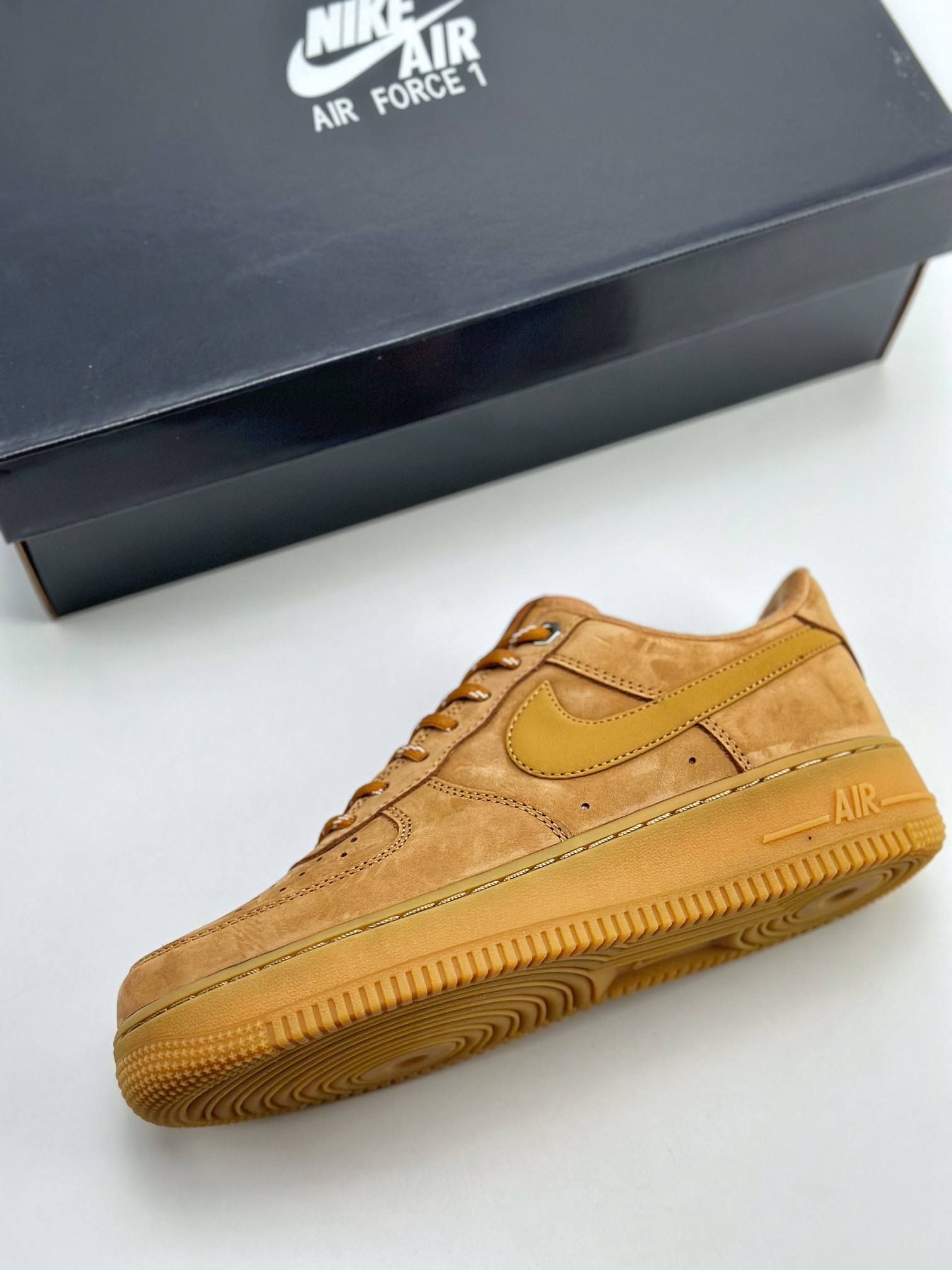 220 Nike Air Force 1 Low 07 RETRO 经典麂皮小麦 CJ9179-200