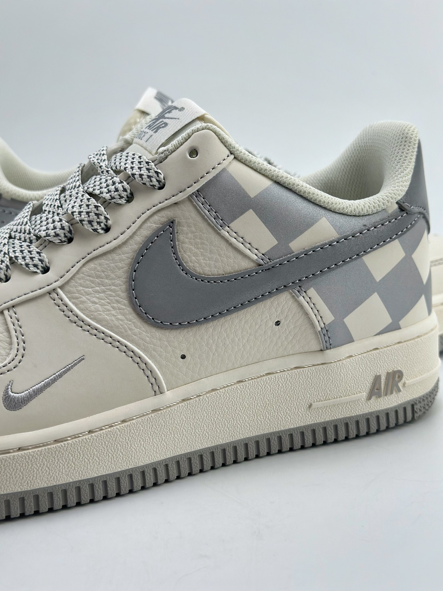 240 Nike Air Force 1 Low 07 白银旗盘 GZ5688-077