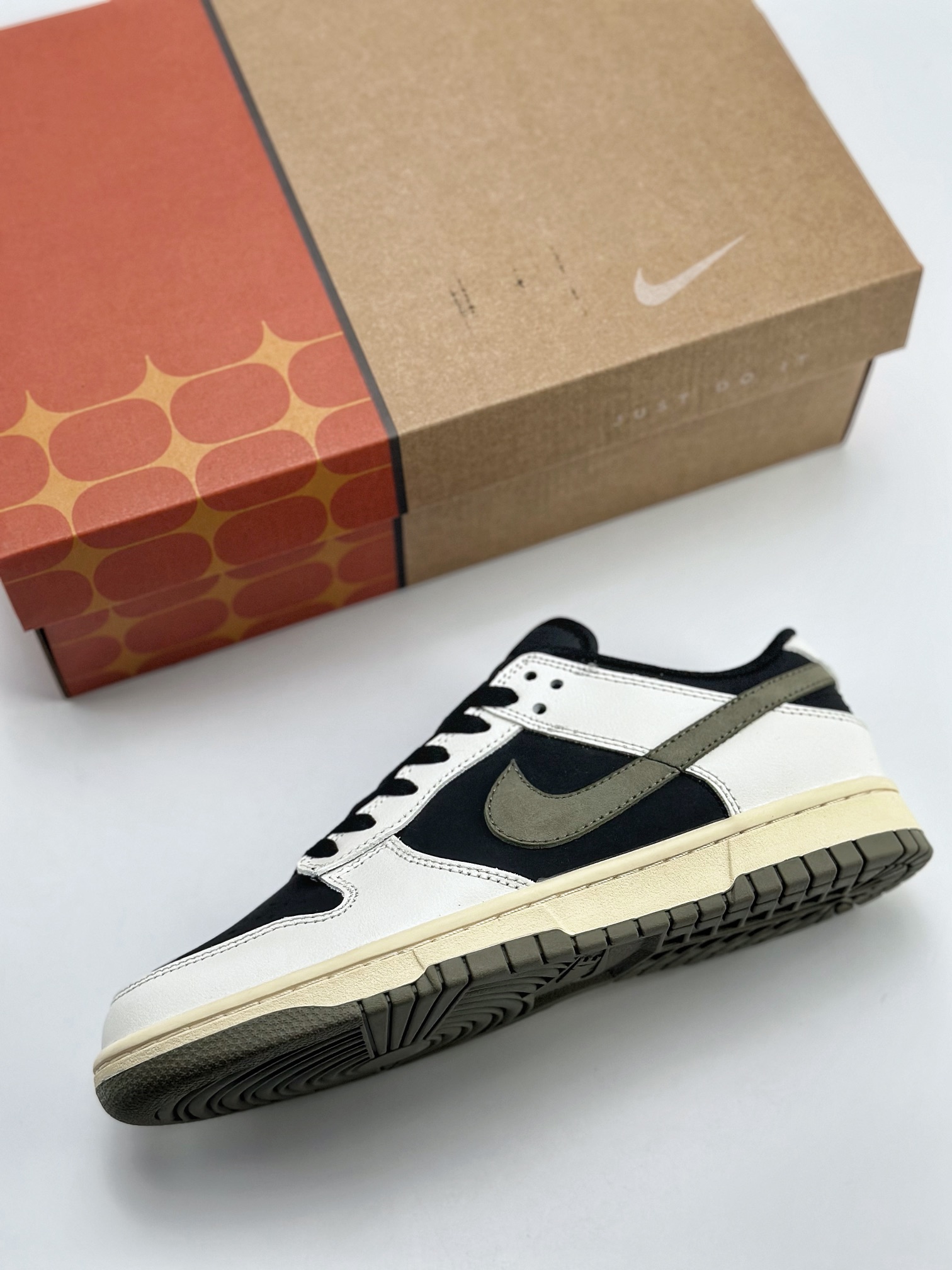 260 Nike SB Dunk Low 定制灰绿 630358-106