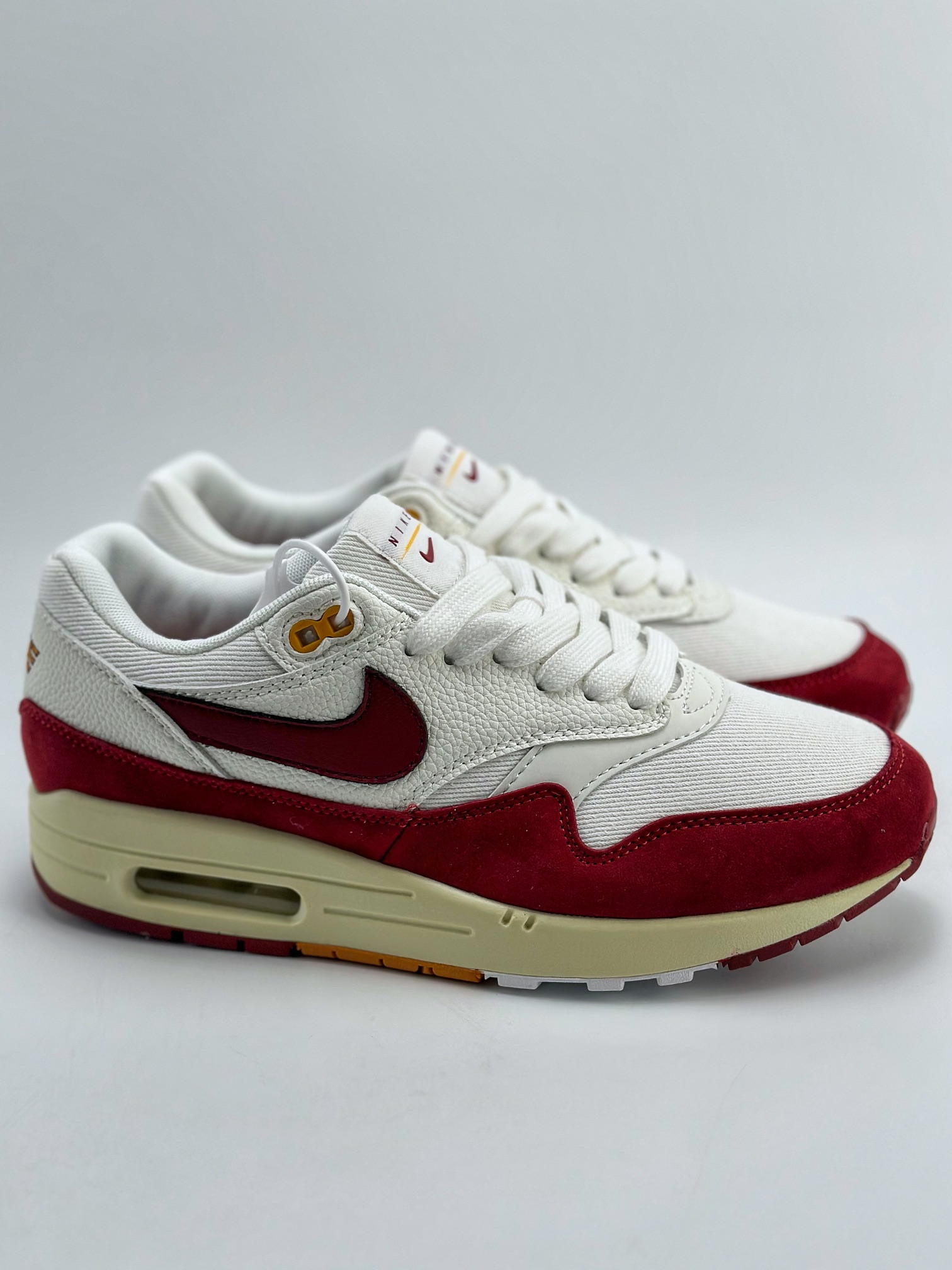 240 Nike Air Max 1 LX 白红 复古休闲跑步鞋 FD2370-100