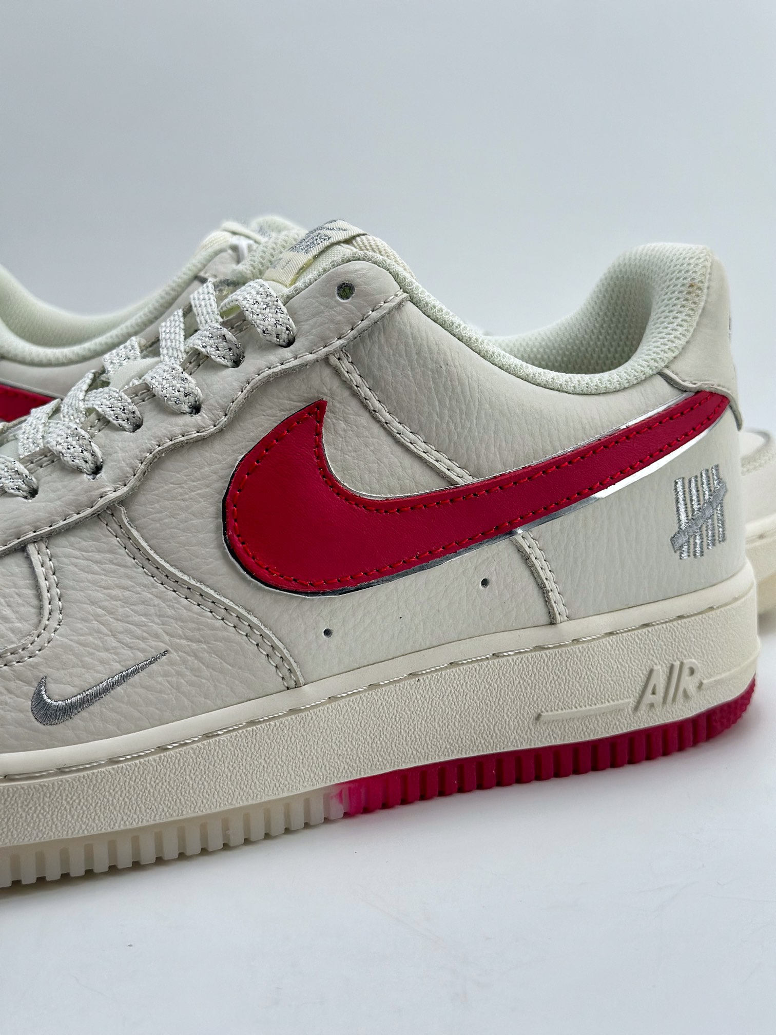 200 Nike Air Force 1 Low 07 五道杠米白红 BS9055-732