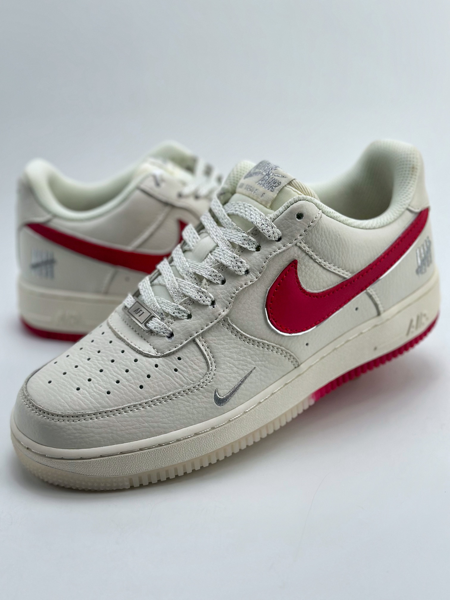 200 Nike Air Force 1 Low 07 五道杠米白红 BS9055-732