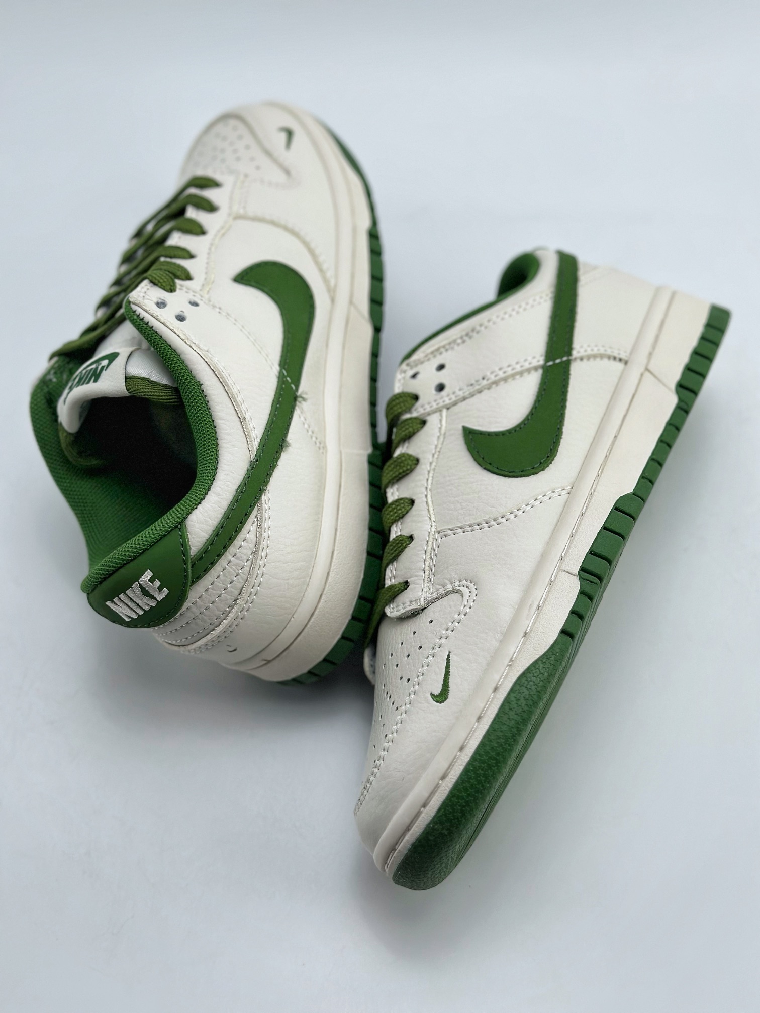 170 NIKE SB Dunk Low 白绿 DD1391-113