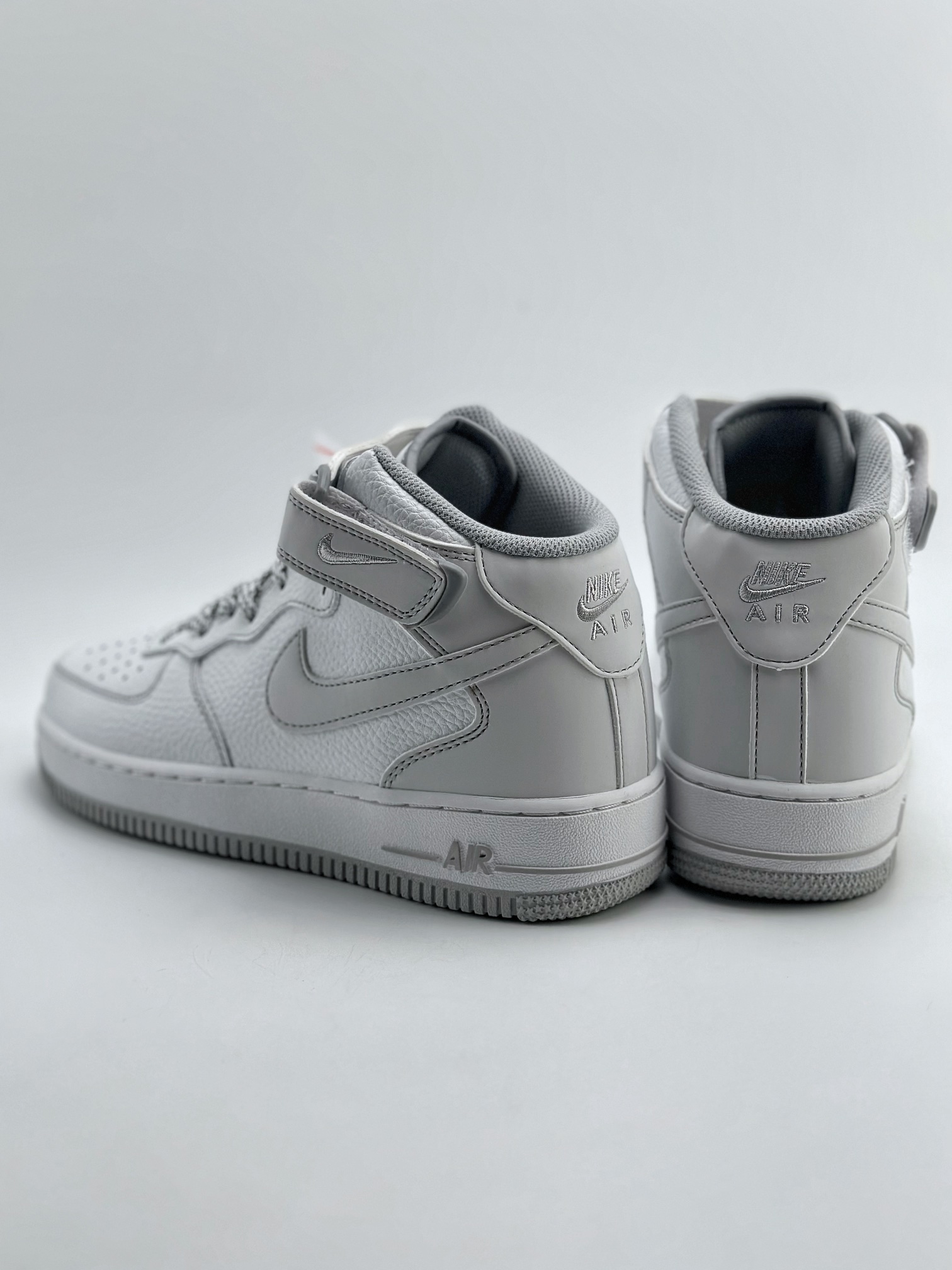 260 Nike Air Force 1 Mid 07 马克线满天星 MK0619-211