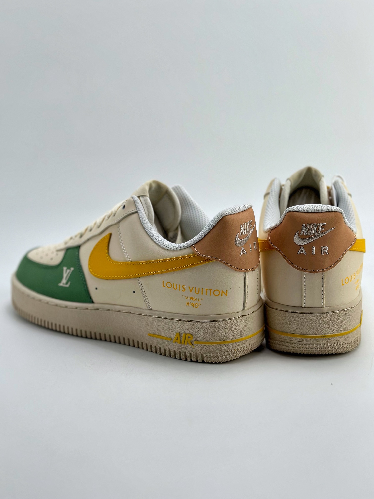 240 Nike Air Force 1 Low 07 x Louis Vuitton 联名米黄绿 BS9055-828