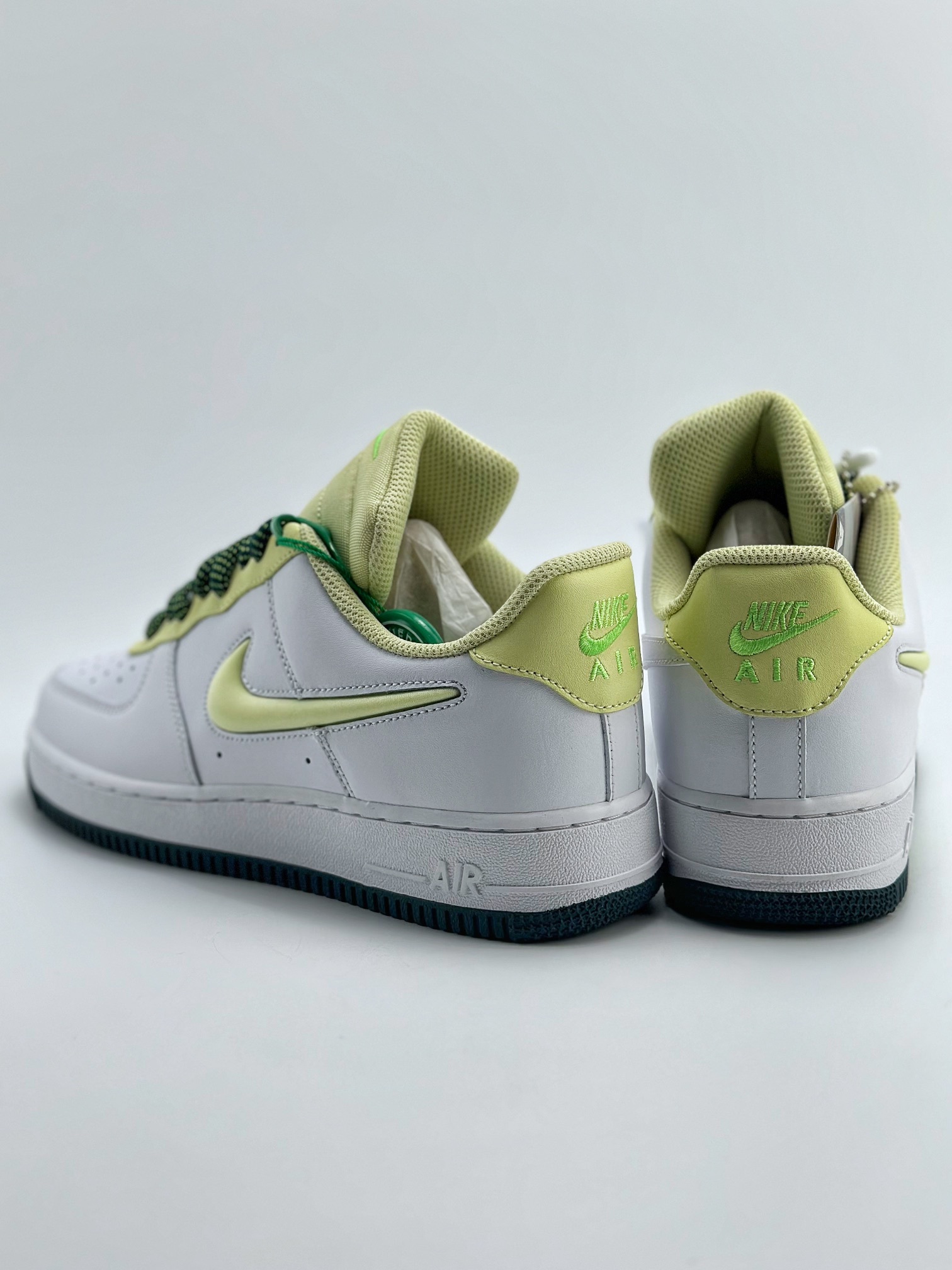 220 Nike Air Force 1 Low 07 荧光绿 FB7402-100