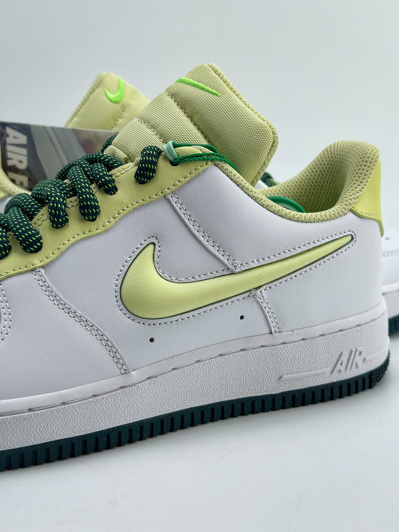 220 Nike Air Force 1 Low 07 荧光绿 FB7402-100