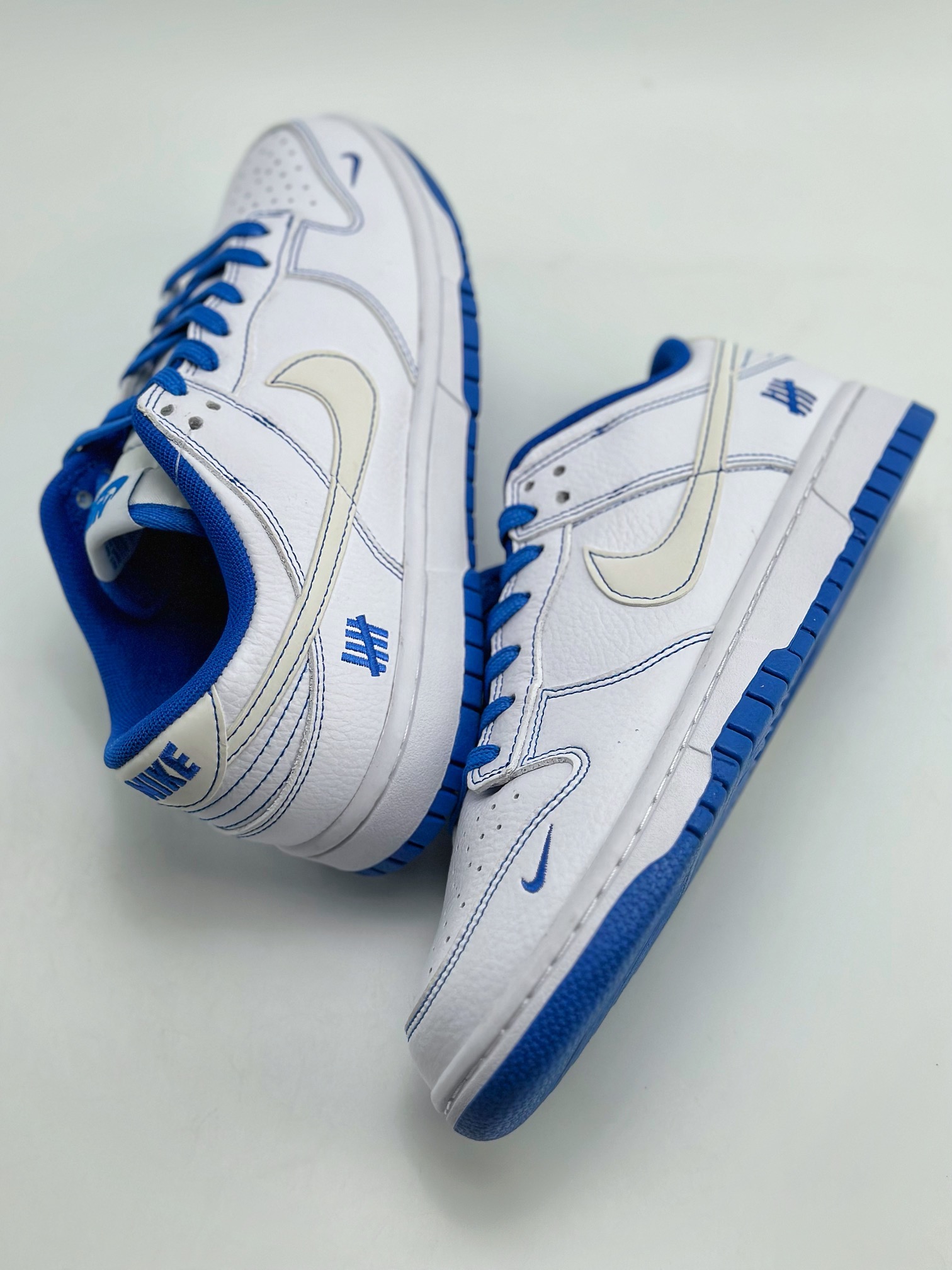 210 NIKE SB Dunk Low x UNDEFEATED 五杠白蓝 DD1391-107