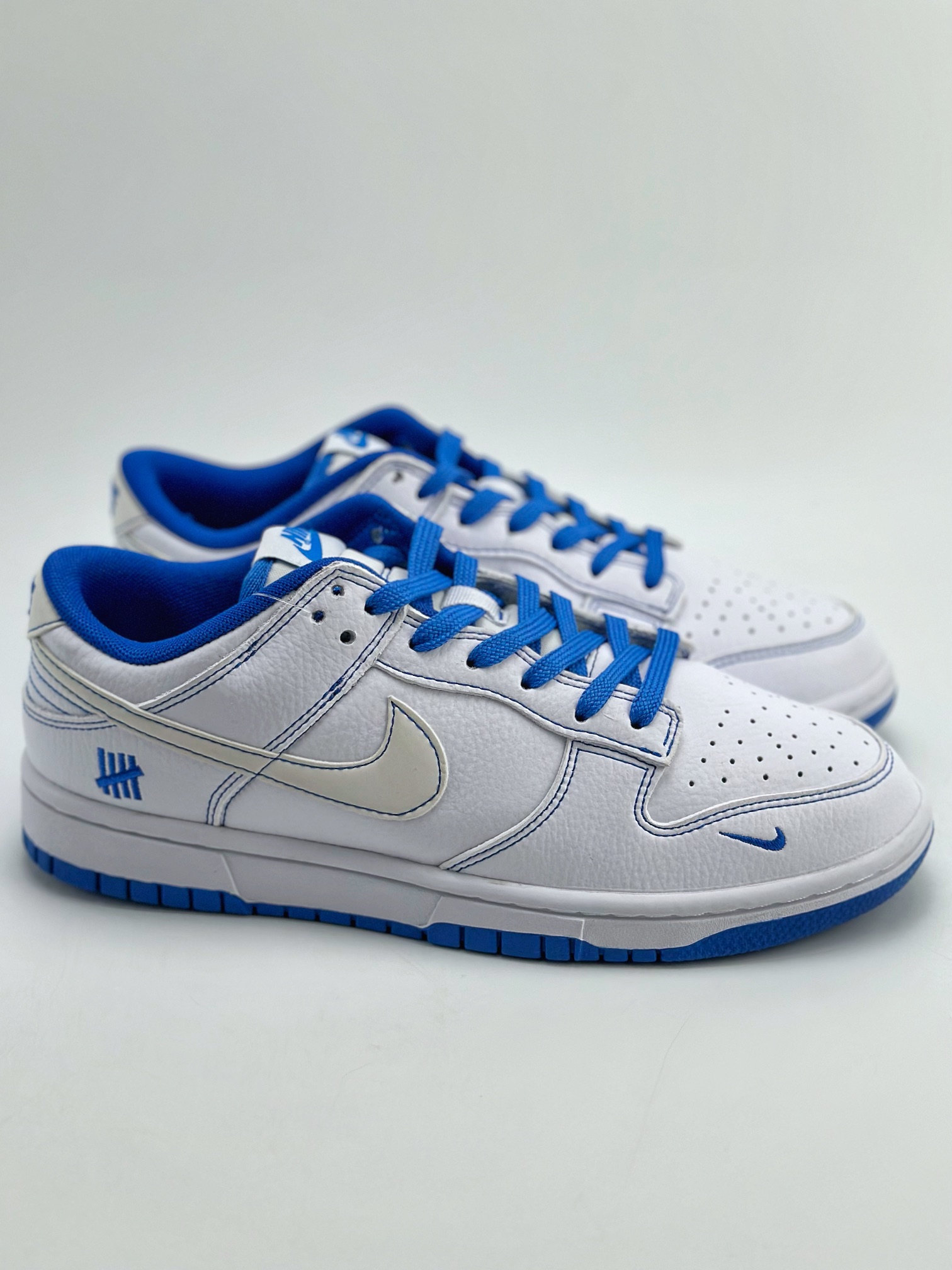 210 NIKE SB Dunk Low x UNDEFEATED 五杠白蓝 DD1391-107