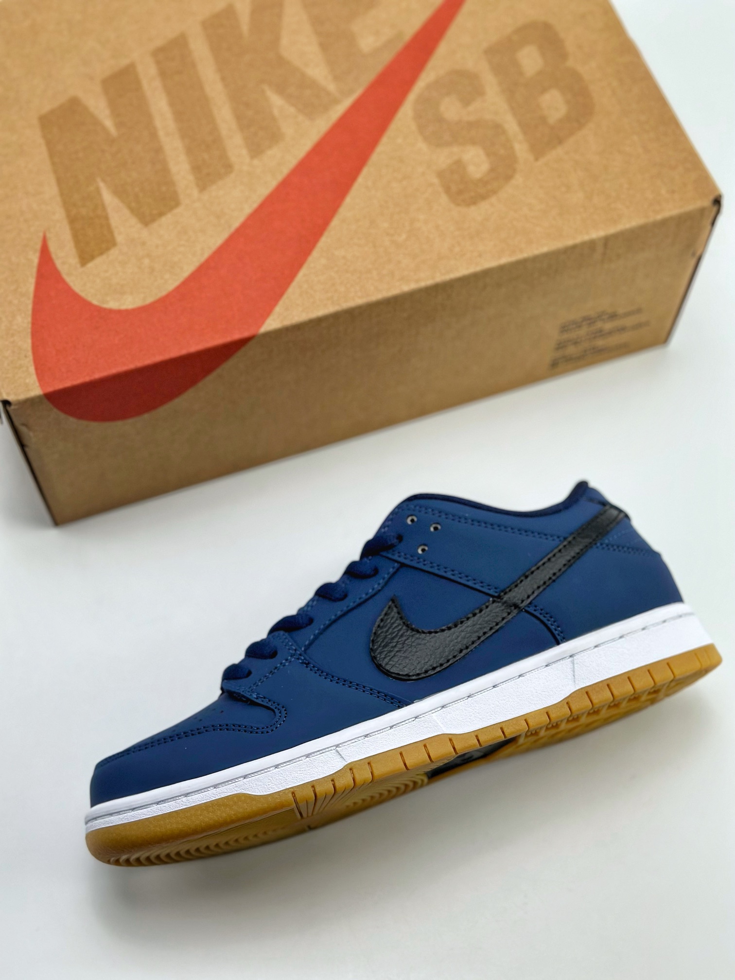 210 NIKE SB Dunk Low 海军蓝生胶 CW7463-401