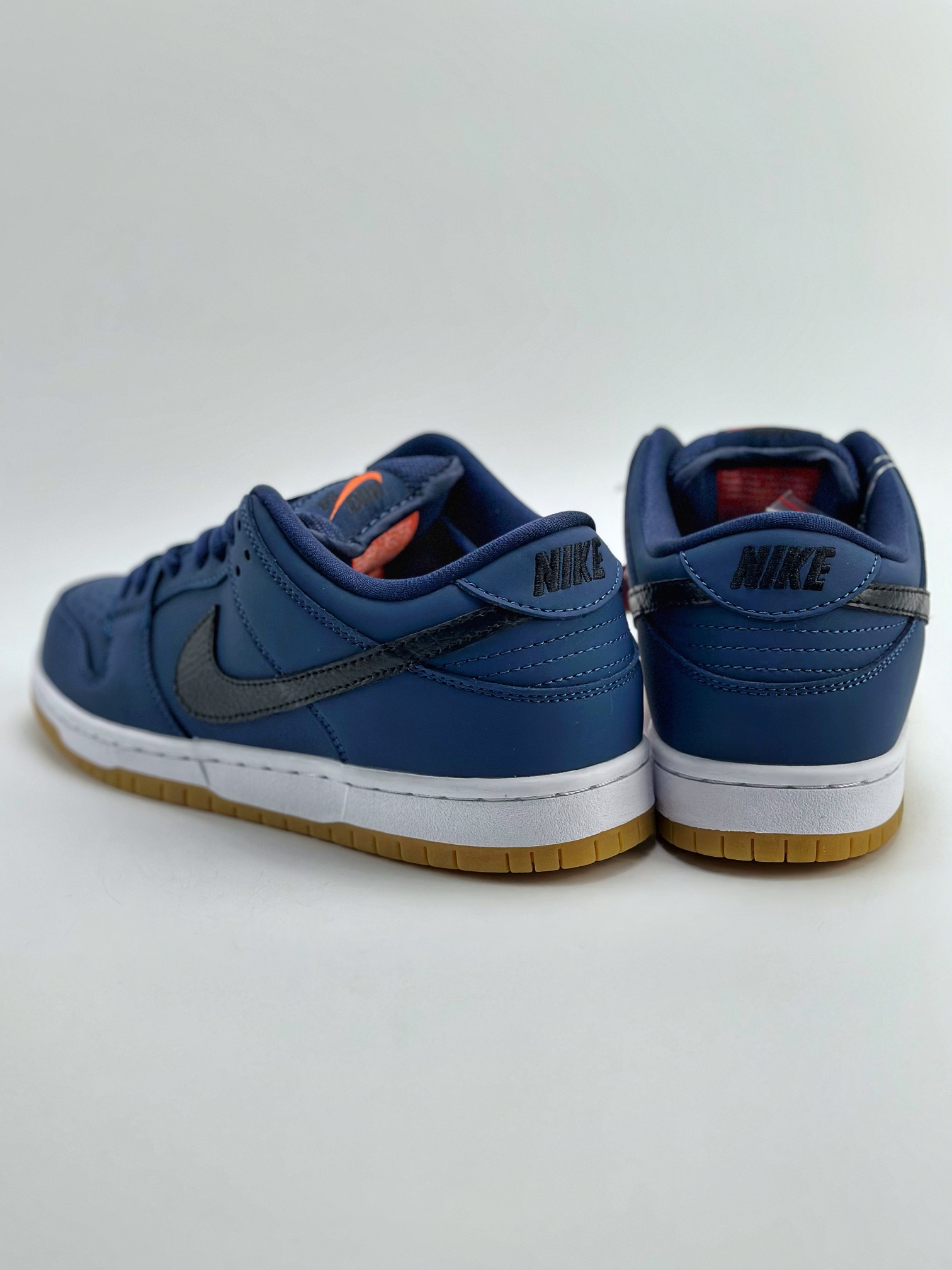 210 NIKE SB Dunk Low 海军蓝生胶 CW7463-401