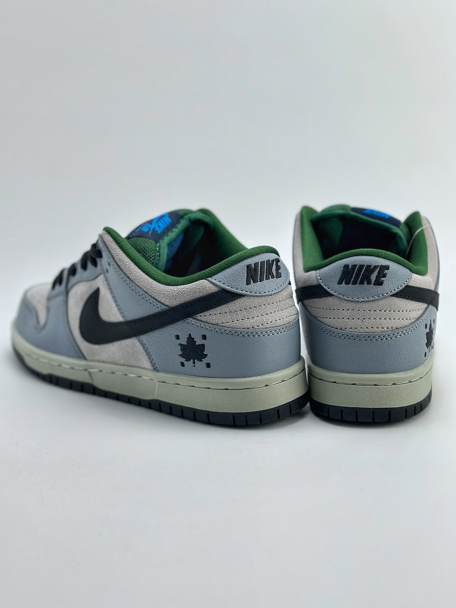 210 NIKE SB Dunk Low Maple Leaf Central Park 枫叶 313170-021