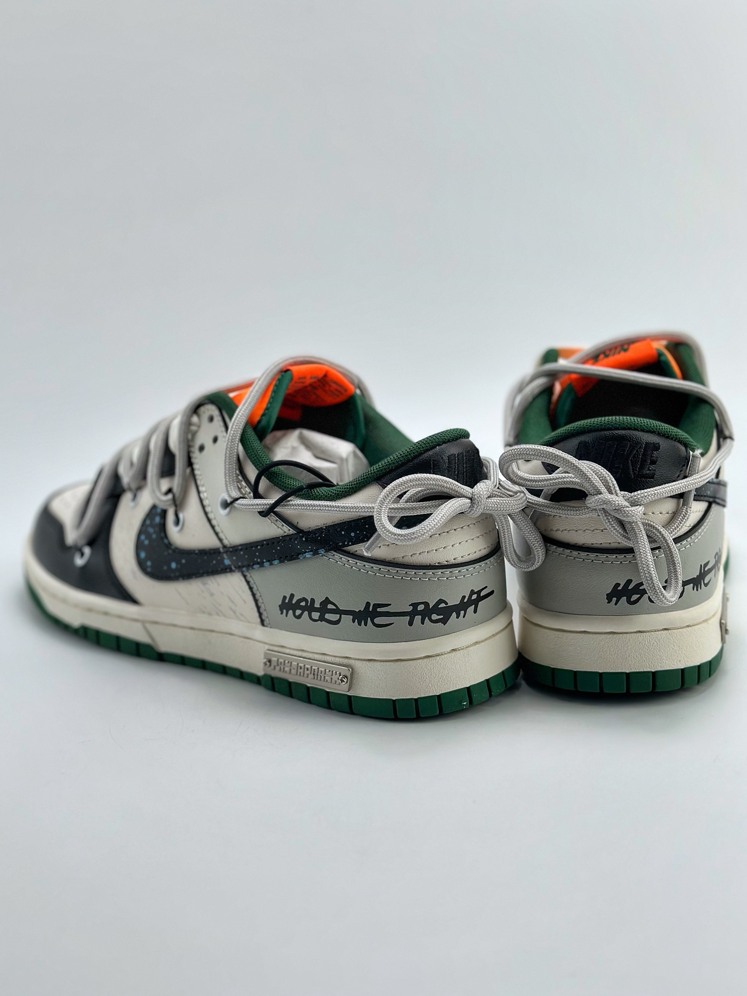 280 Nike SB Dunk Low 宇宙探索 星际迷航 DD1391-300