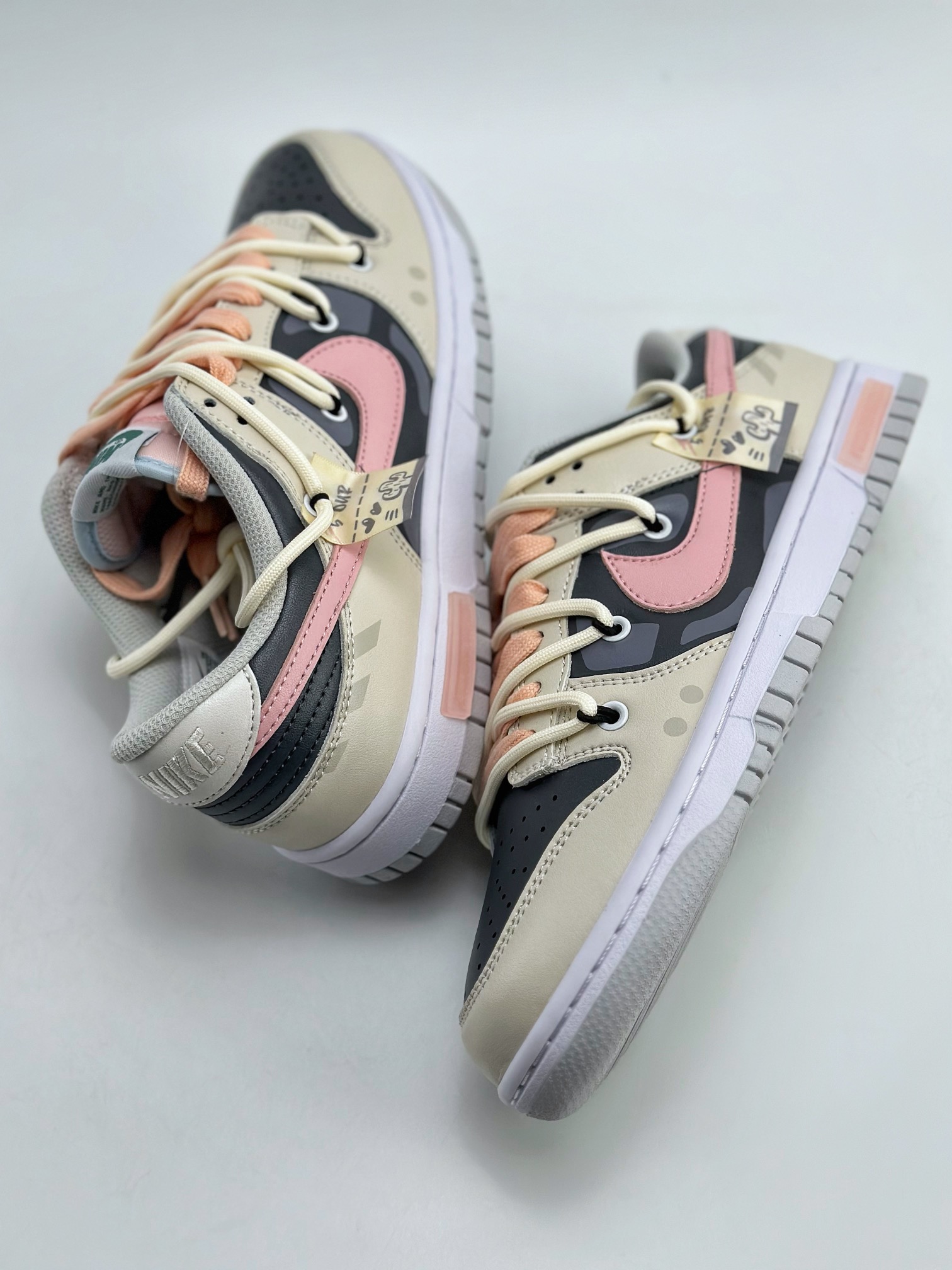 300 Nike SB Dunk Low 熊猫恶作剧 粉红情郎 FD1232-002