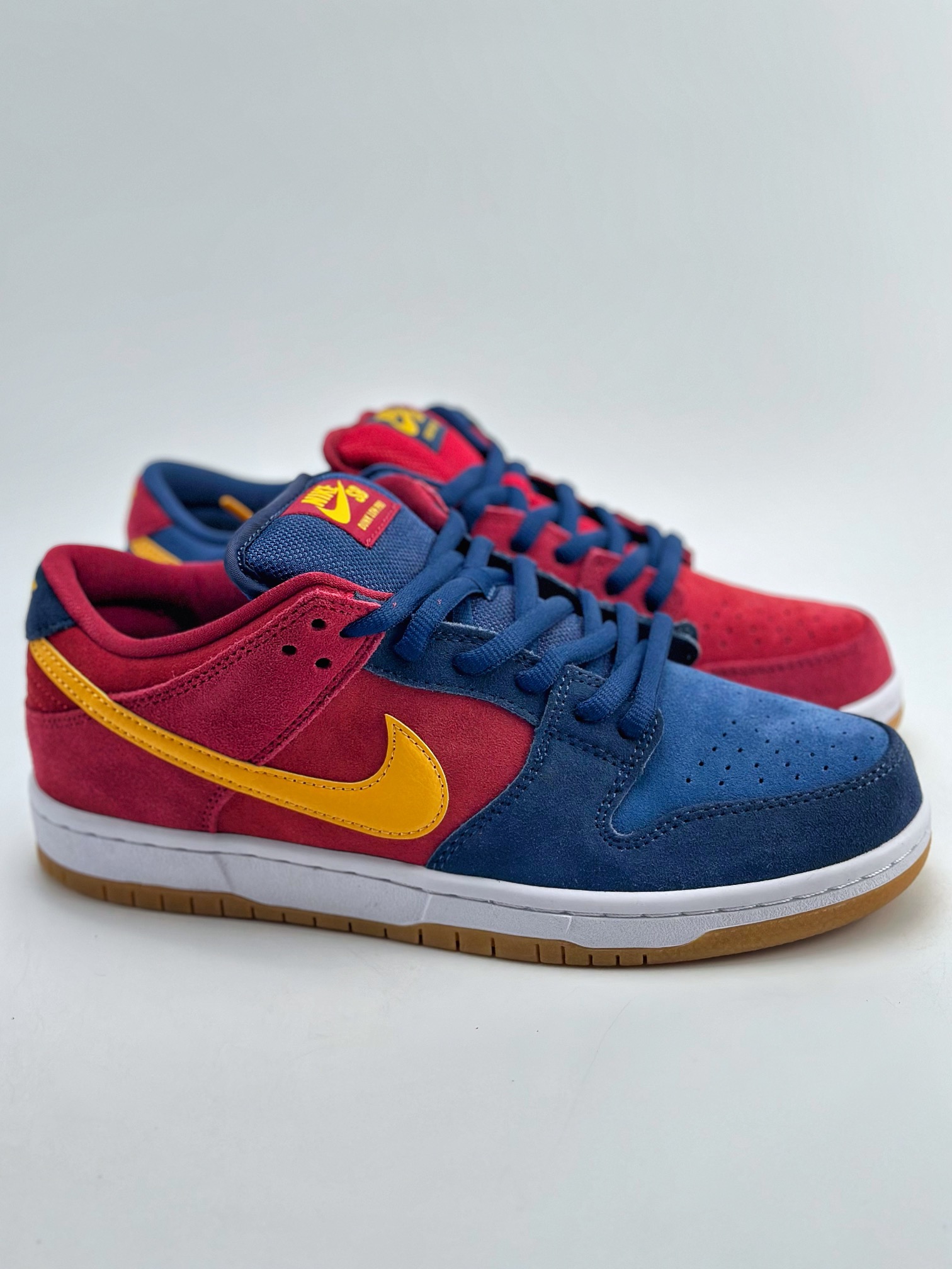 350 Nike SB Dunk Low ”Barcelona” 巴塞罗那 DJ0606-400