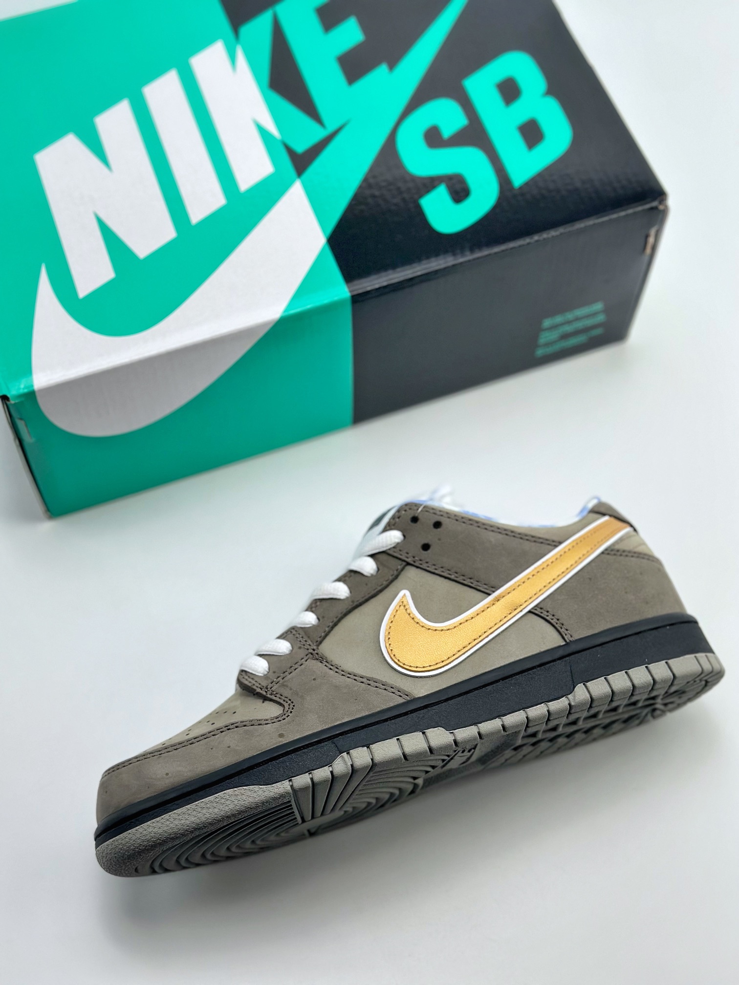 420 Nike SB Dunk Low x Concepts ”Grey Lobster” 波士顿 BV1310-105