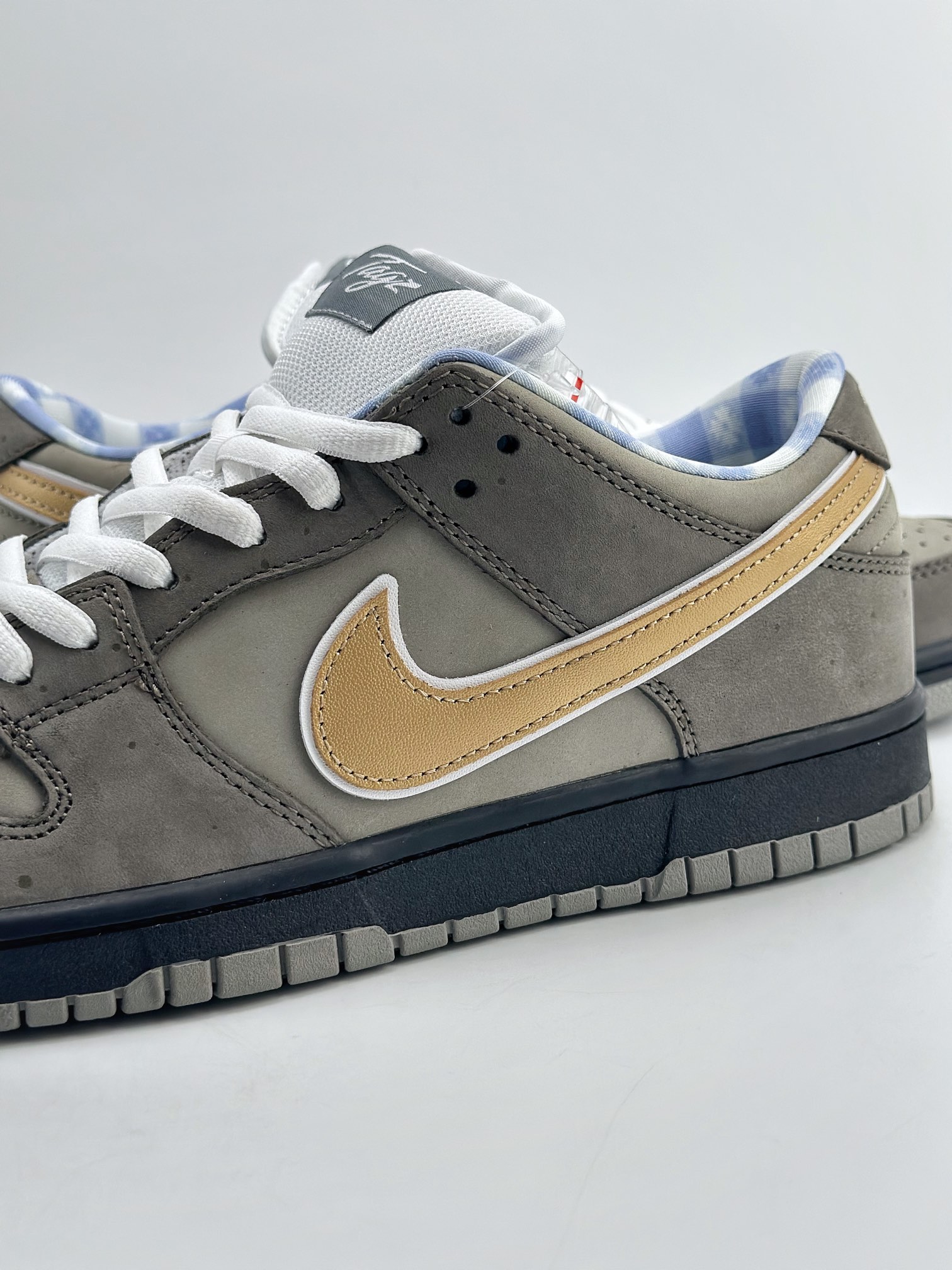 420 Nike SB Dunk Low x Concepts ”Grey Lobster” 波士顿 BV1310-105