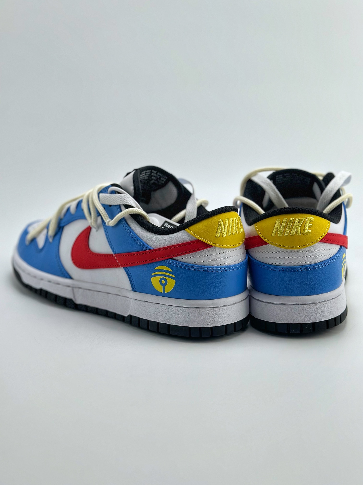 220 NIKE SB Dunk Low Vlad 机器猫 蓝白红 DD1503-101