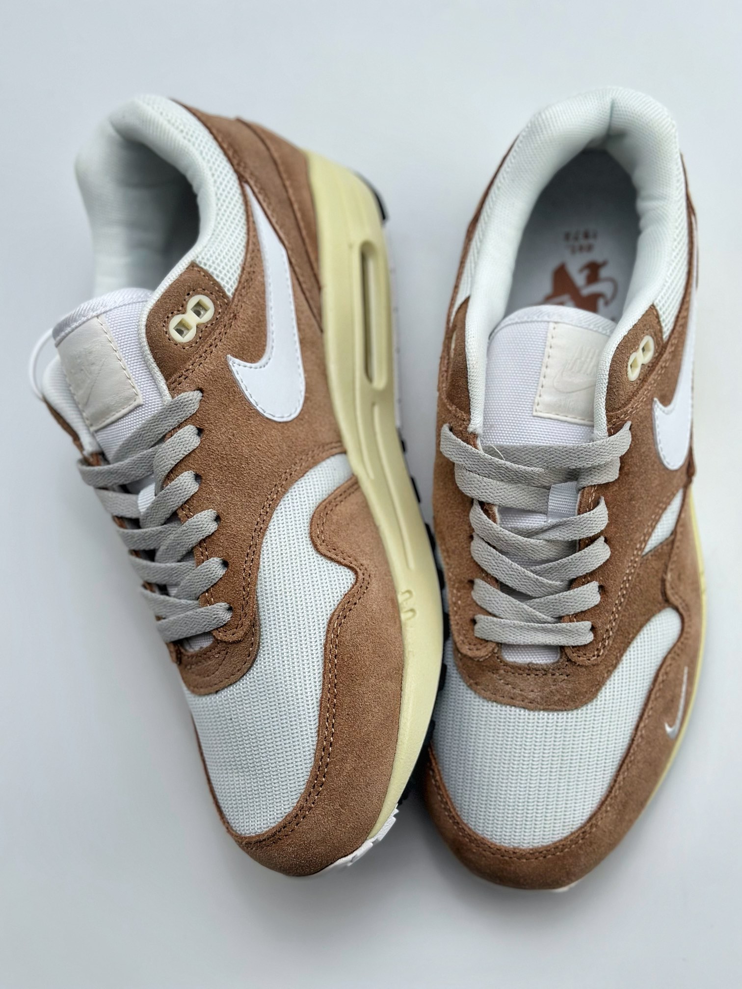 240 Nike Air Max 1 白棕麂皮 复古休闲跑步鞋 FQ8150-133