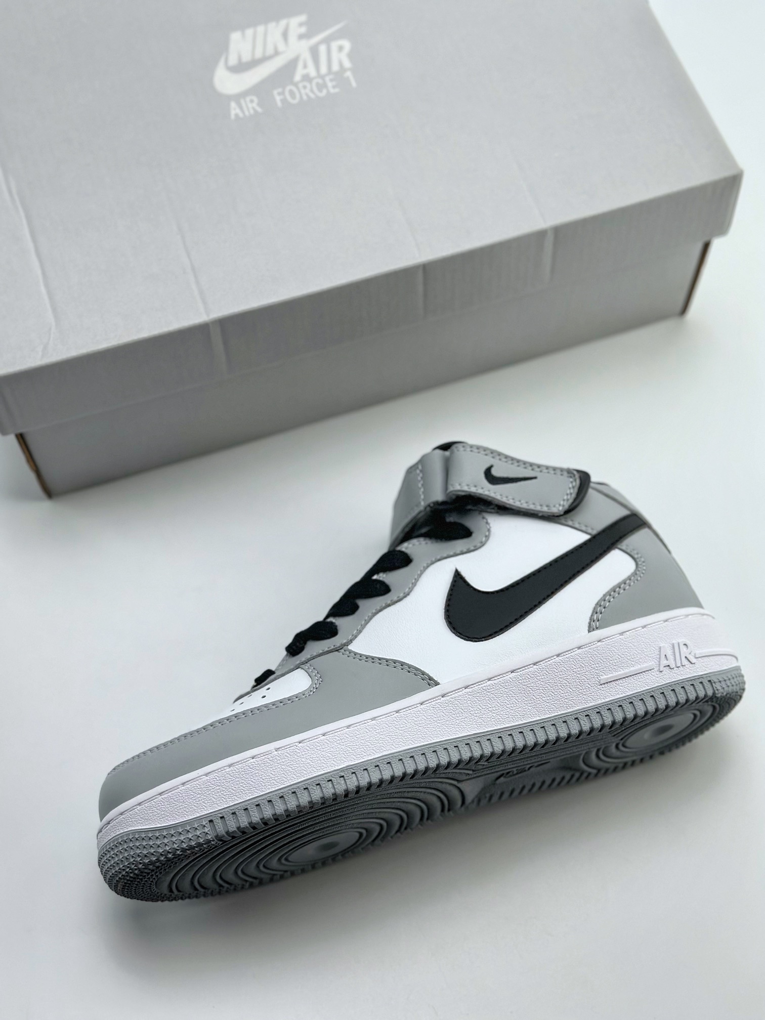 260 Nike Air Force 1 Mid 07 烟灰中邦 HG1522-016