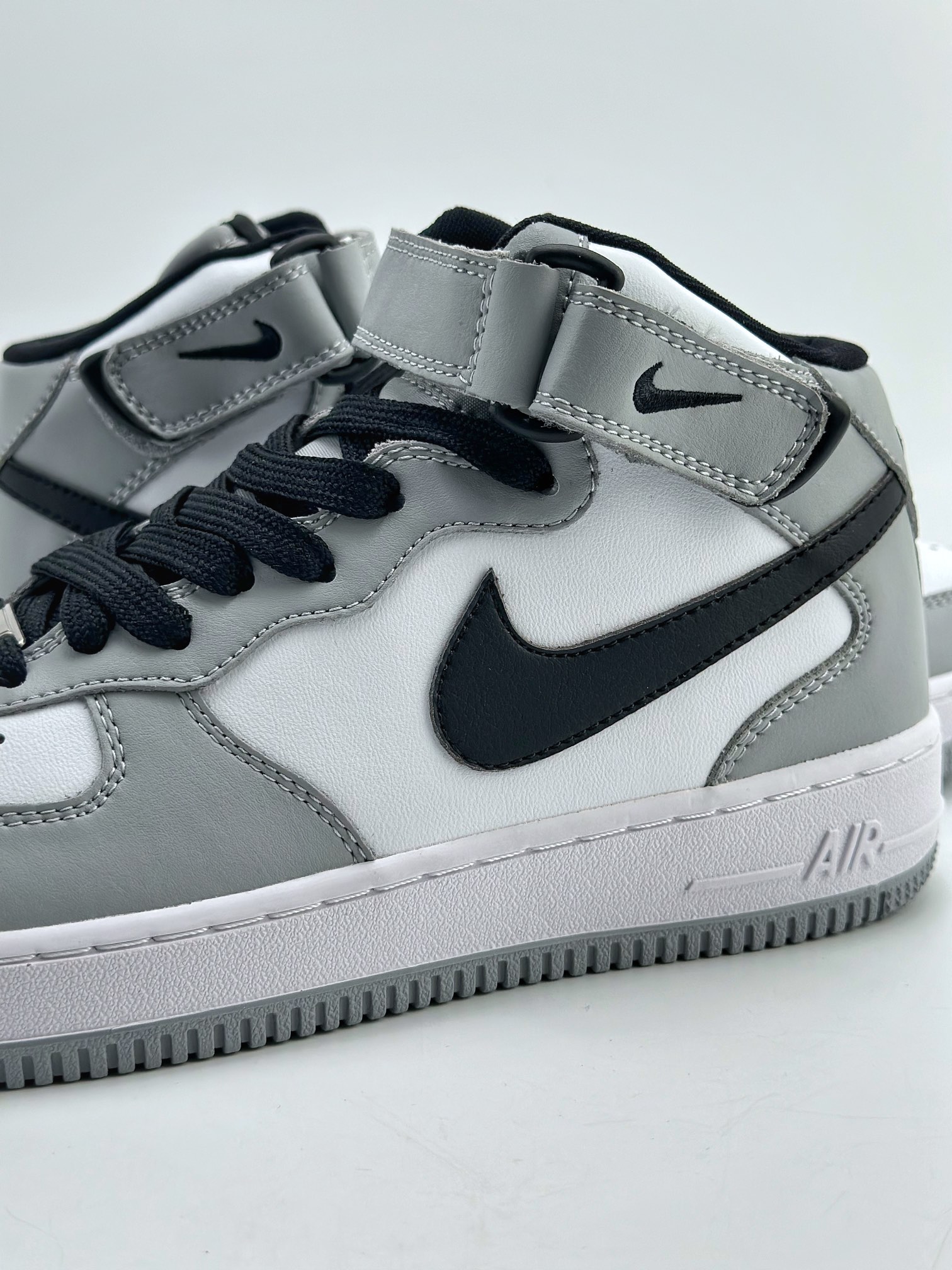 260 Nike Air Force 1 Mid 07 烟灰中邦 HG1522-016