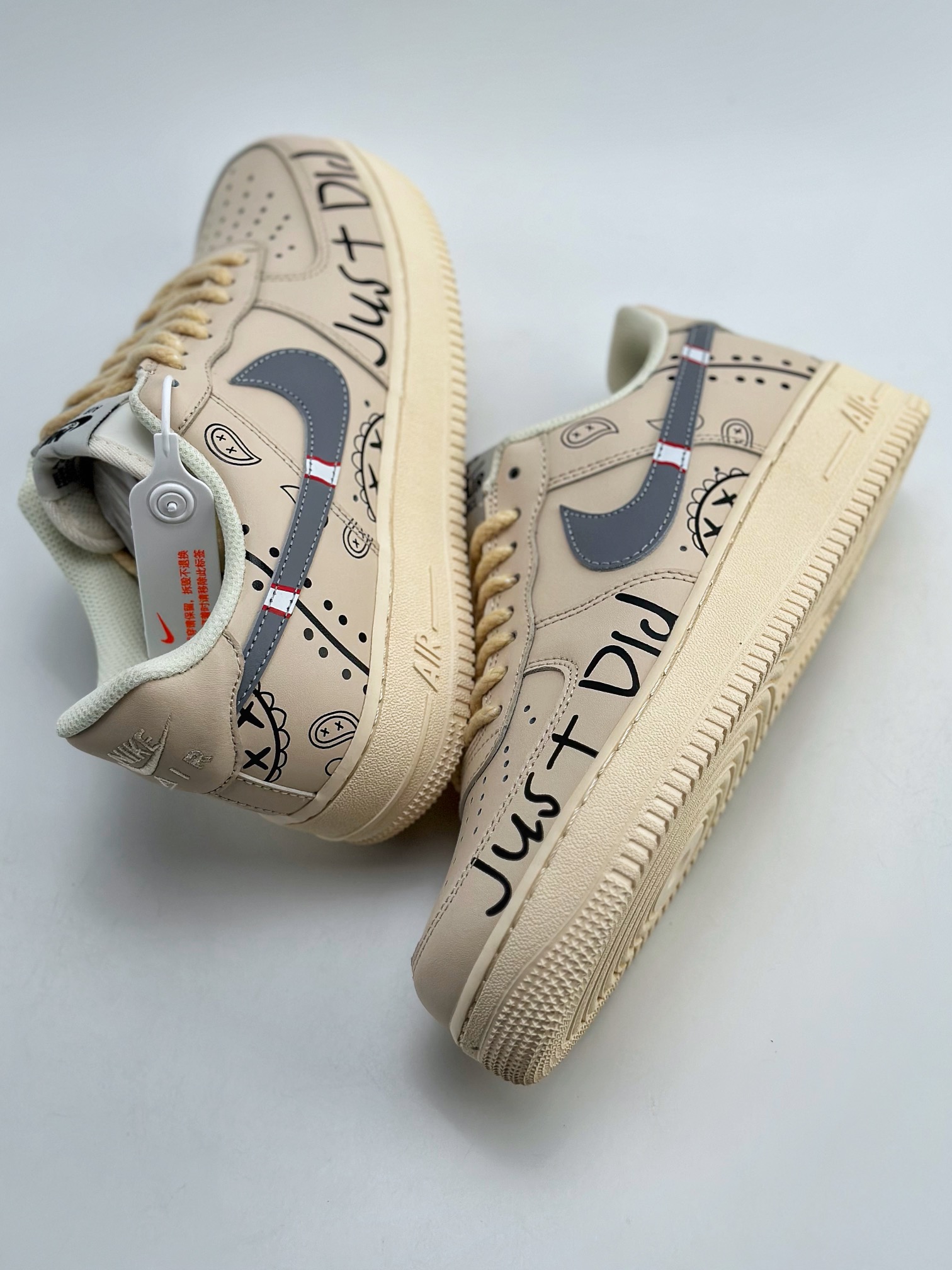 260 Nike Air Force 1 Low 07 米黄手绘涂鸦 CW2288-316