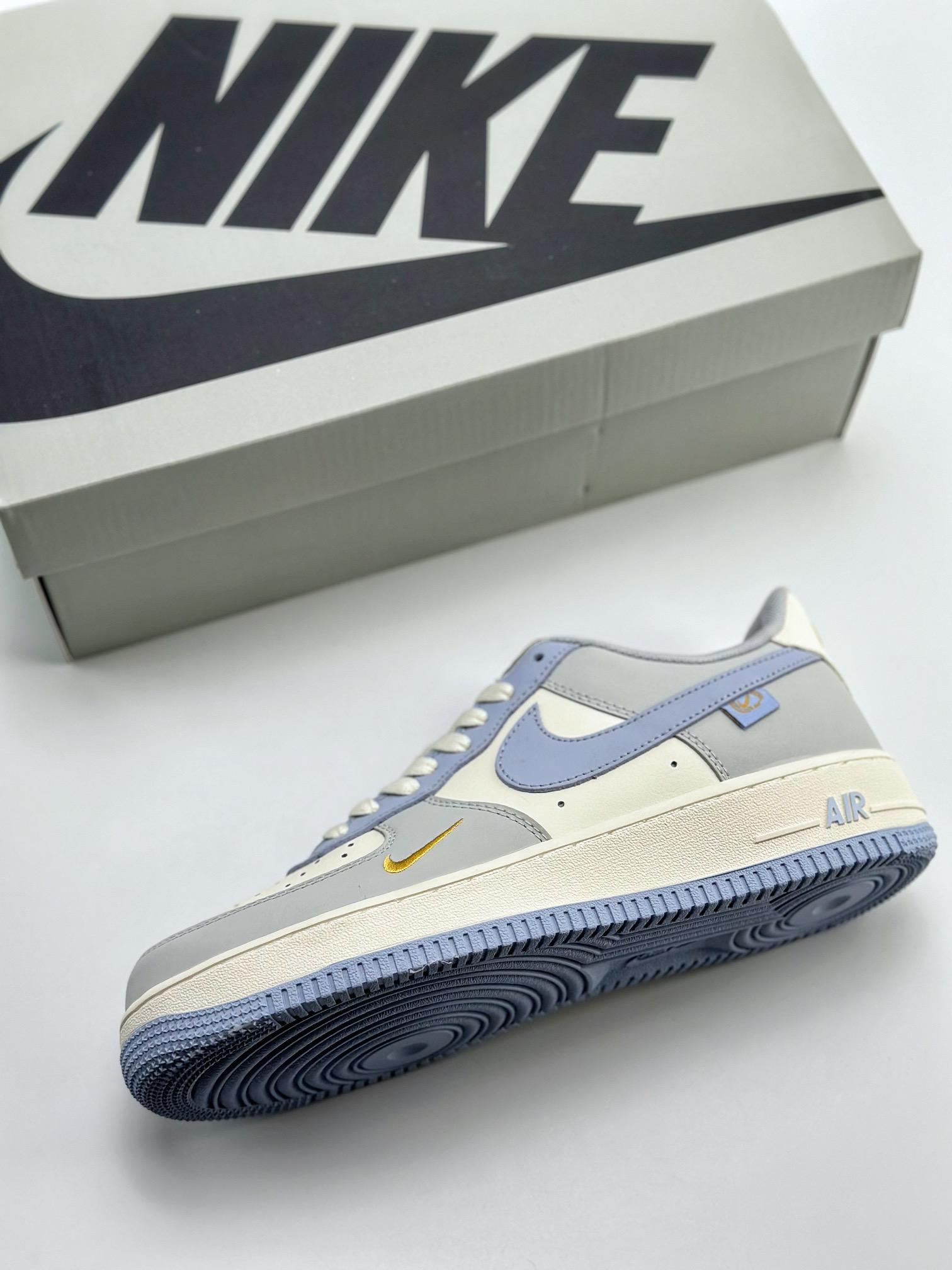 240 Nike Air Force 1 Low 07 拼接白蓝灰 DB3301-117