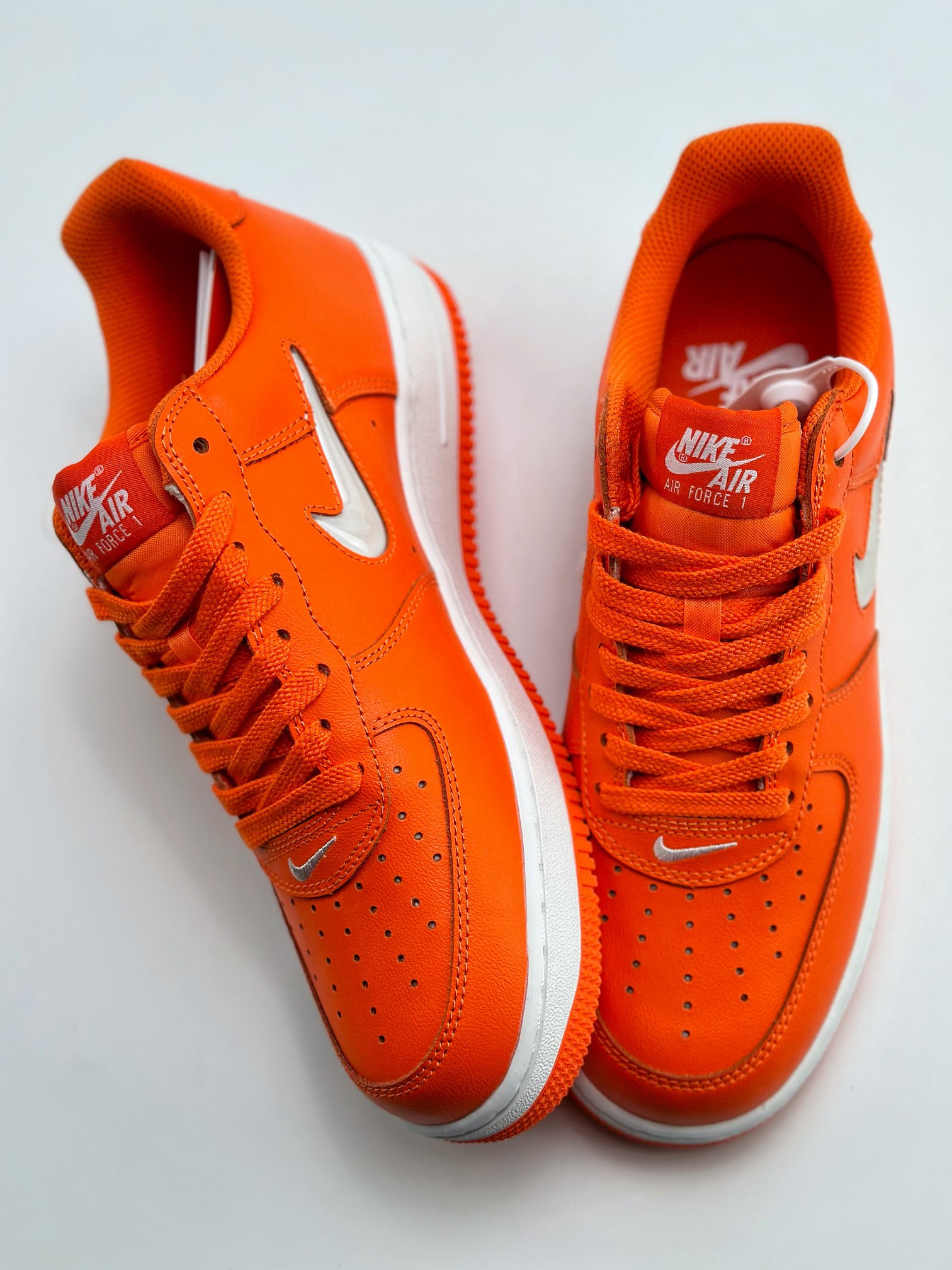 200 Nike Air Force 1 Low 07 橙白水晶勾 FJ1044-800