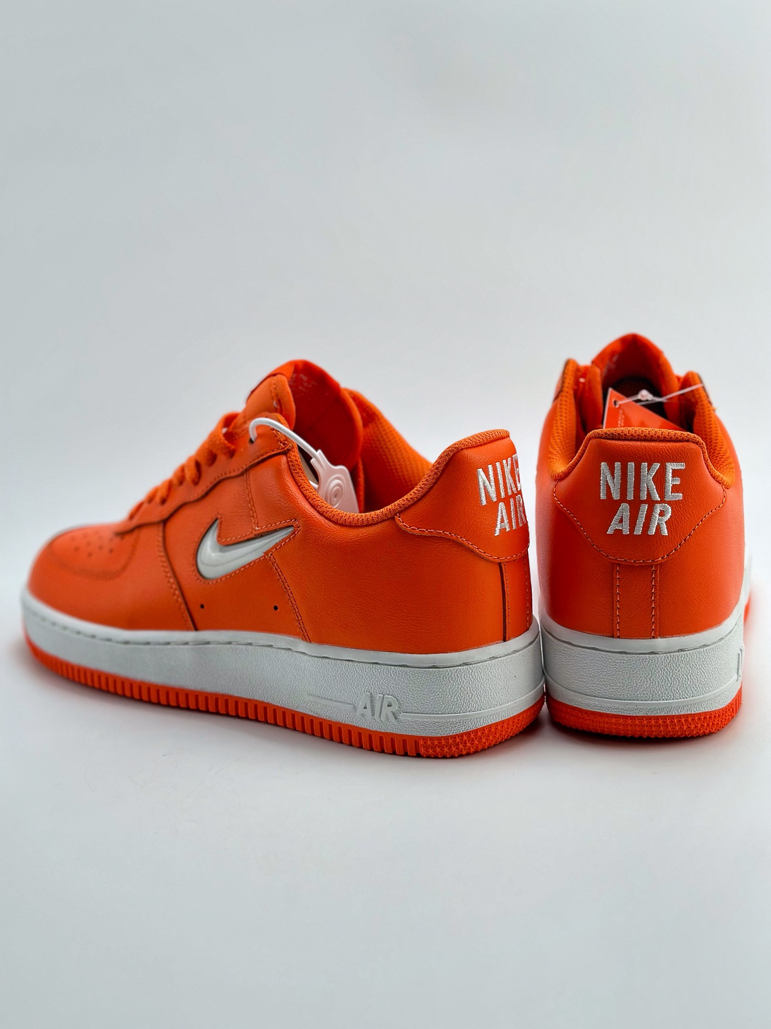 200 Nike Air Force 1 Low 07 橙白水晶勾 FJ1044-800