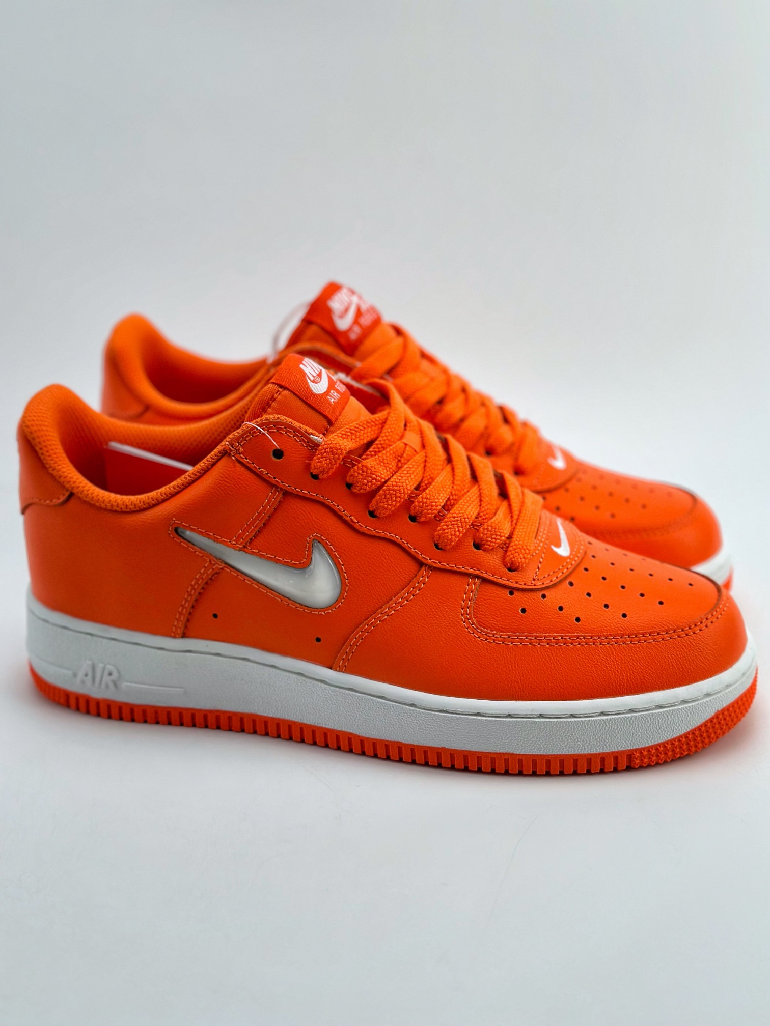 200 Nike Air Force 1 Low 07 橙白水晶勾 FJ1044-800