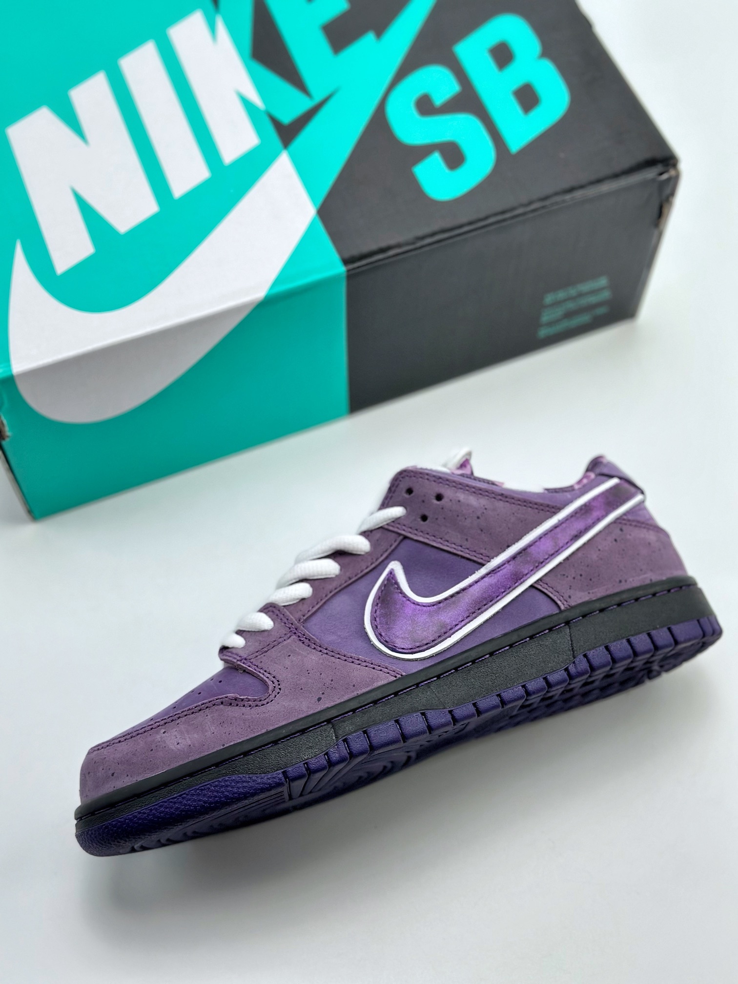 280 Nike SB Dunk Low Concepts ”Purple Lobster” 紫龙虾 BV1310-555