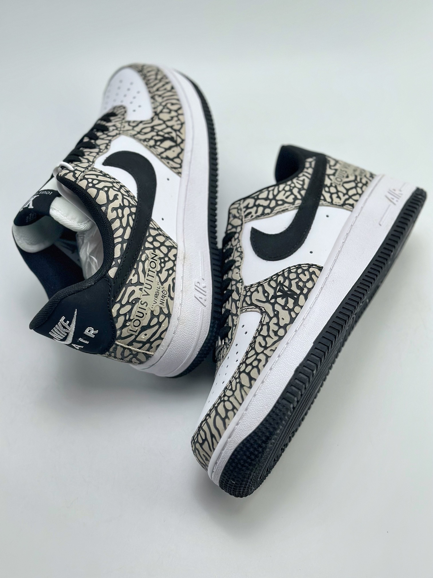 200 Nike Air Force 1 Low 07 x Louis Vuitton 爆裂纹 BS9055-703