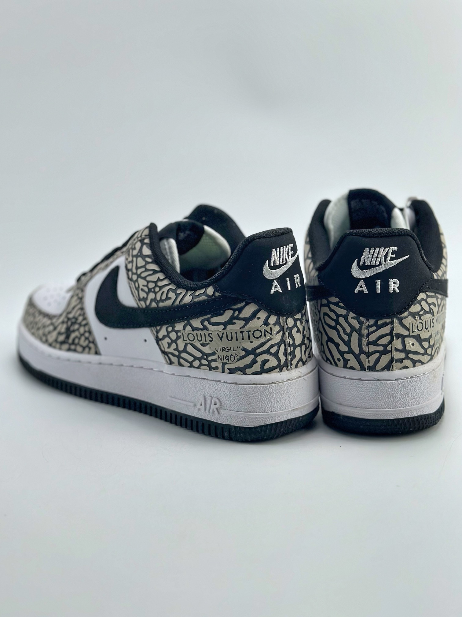 200 Nike Air Force 1 Low 07 x Louis Vuitton 爆裂纹 BS9055-703