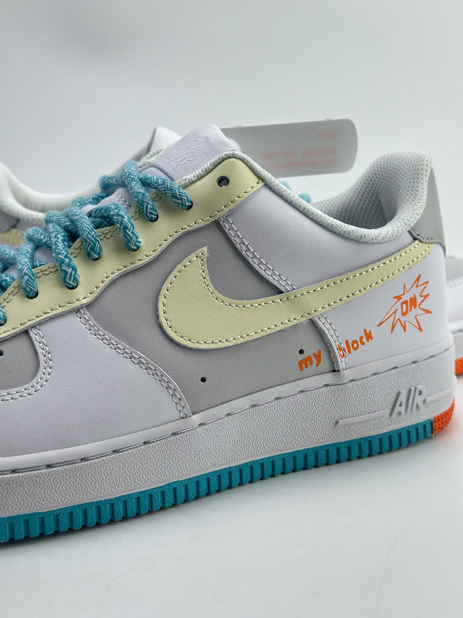 200 Nike Air Force 1 Low 07 811制造 街区漫游 白灰蓝 DH2920-111