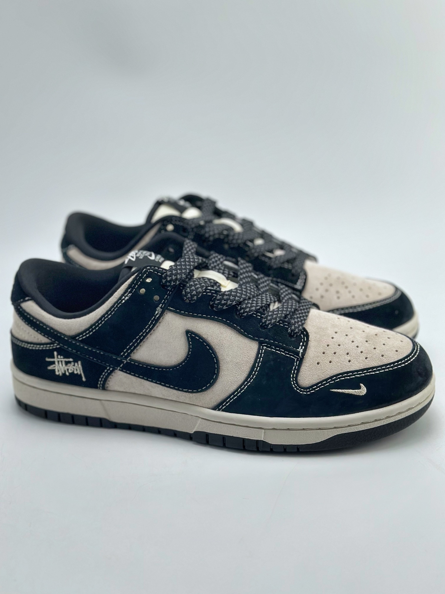 280 Nike SB Dunk Low x Stussy 黑天使 斯图西联名 MZ6357-149